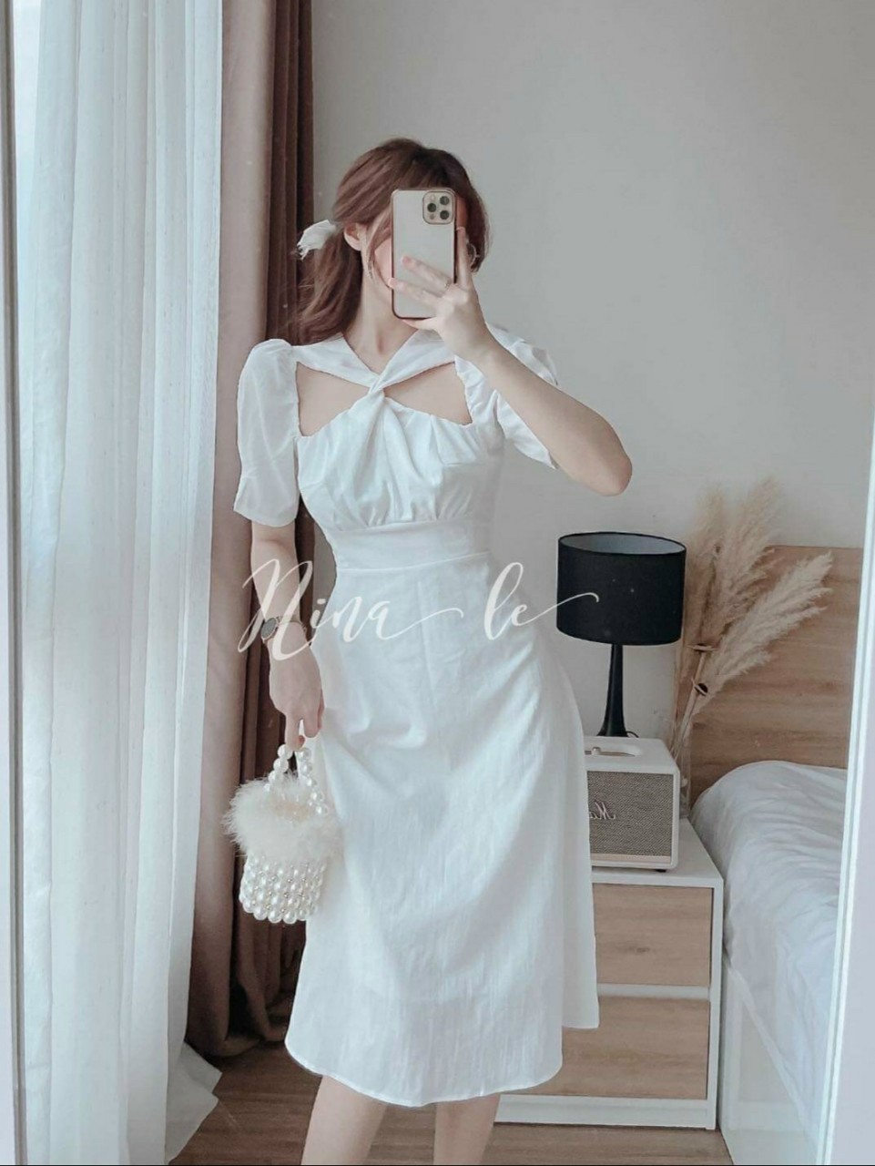 Đầm Dự Tiệc Cổ Chéo