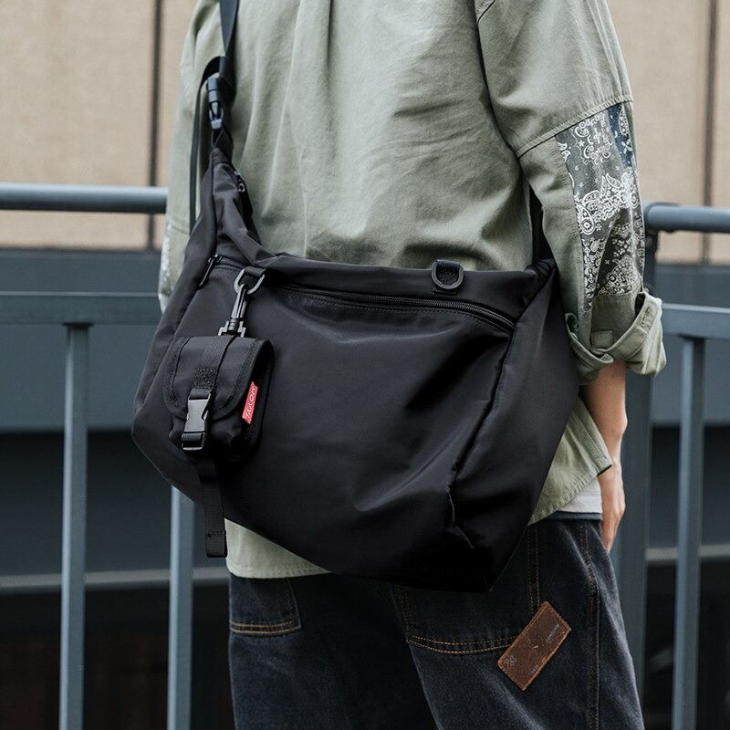 Men's messenger cheap bags singapore