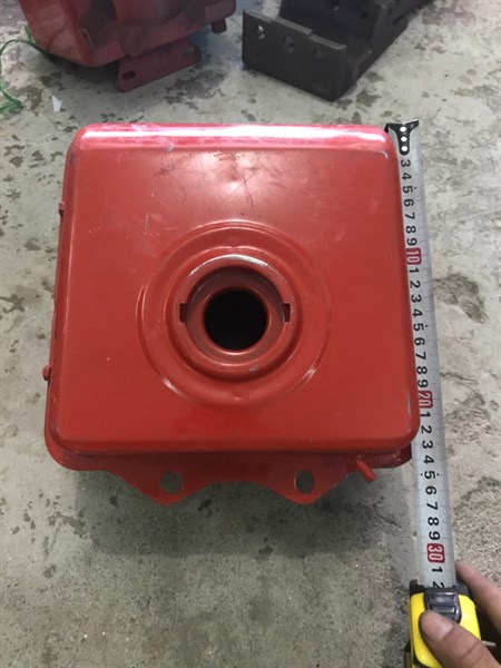 bình dầu máy nổ các loại nổ nước và nổ gió`
