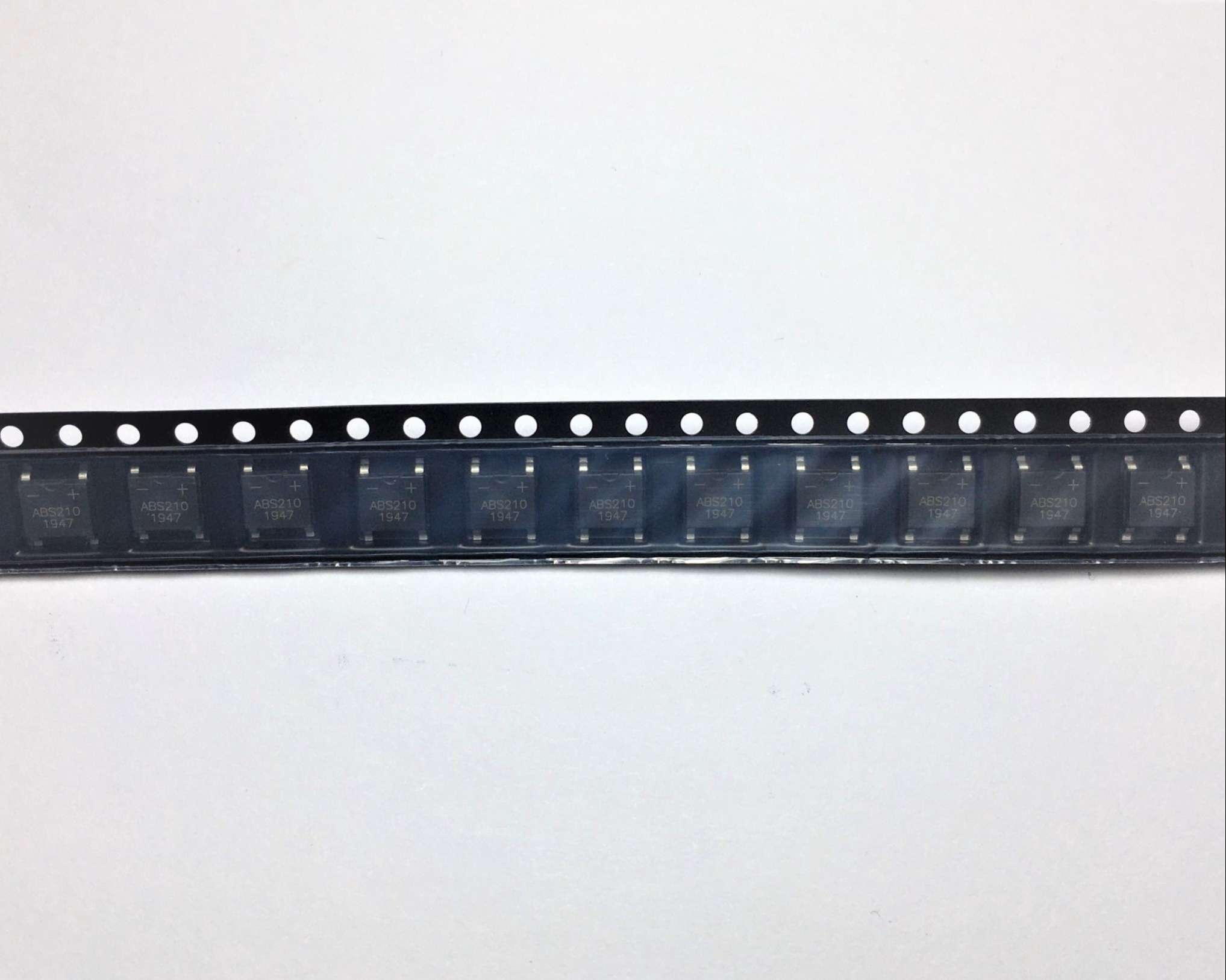 Diode cầu 2A 1000V SMD