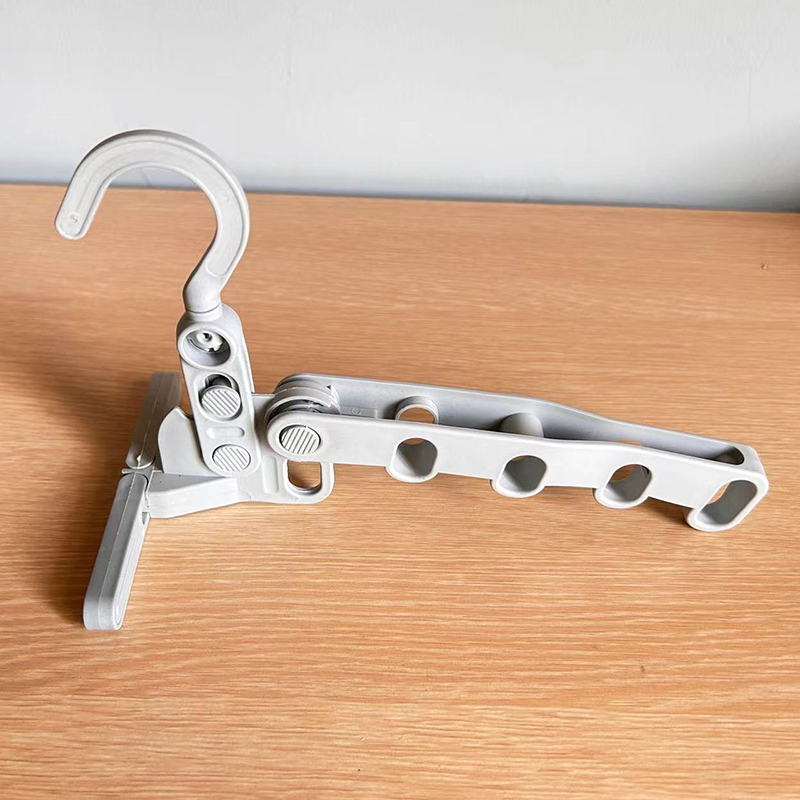 Portable%20Foldable%20Hanger%20Clothes%20Drying%20Rack%20Travel%20Hangers%20Hanging%20Clothes%20Hook%20QUANYIN%20-%20Image%203