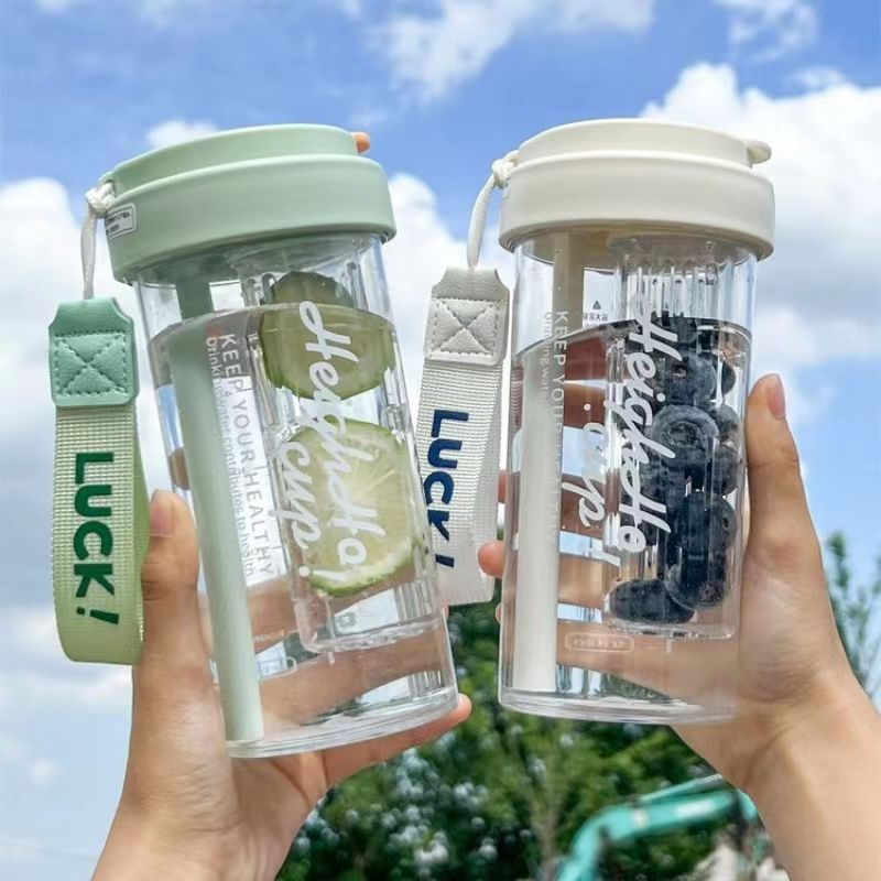 600ML%20Water%20Cup%20Handy%20Cup%20Sports%20Water%20Bottle%20Food%20Grade%20Material%20Tea%20Partition%20Water%20Cup%20Female%20Straw%20Cup%20Summer%20Portable%20MIRRORRR%20-%20Image%207