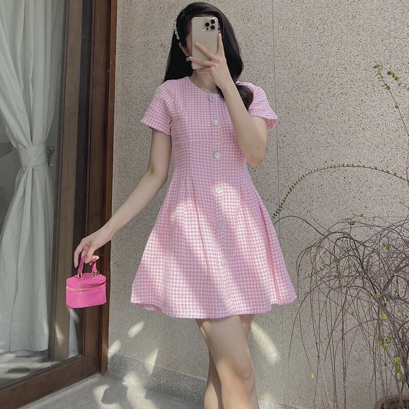 Đầm tweed phối nút