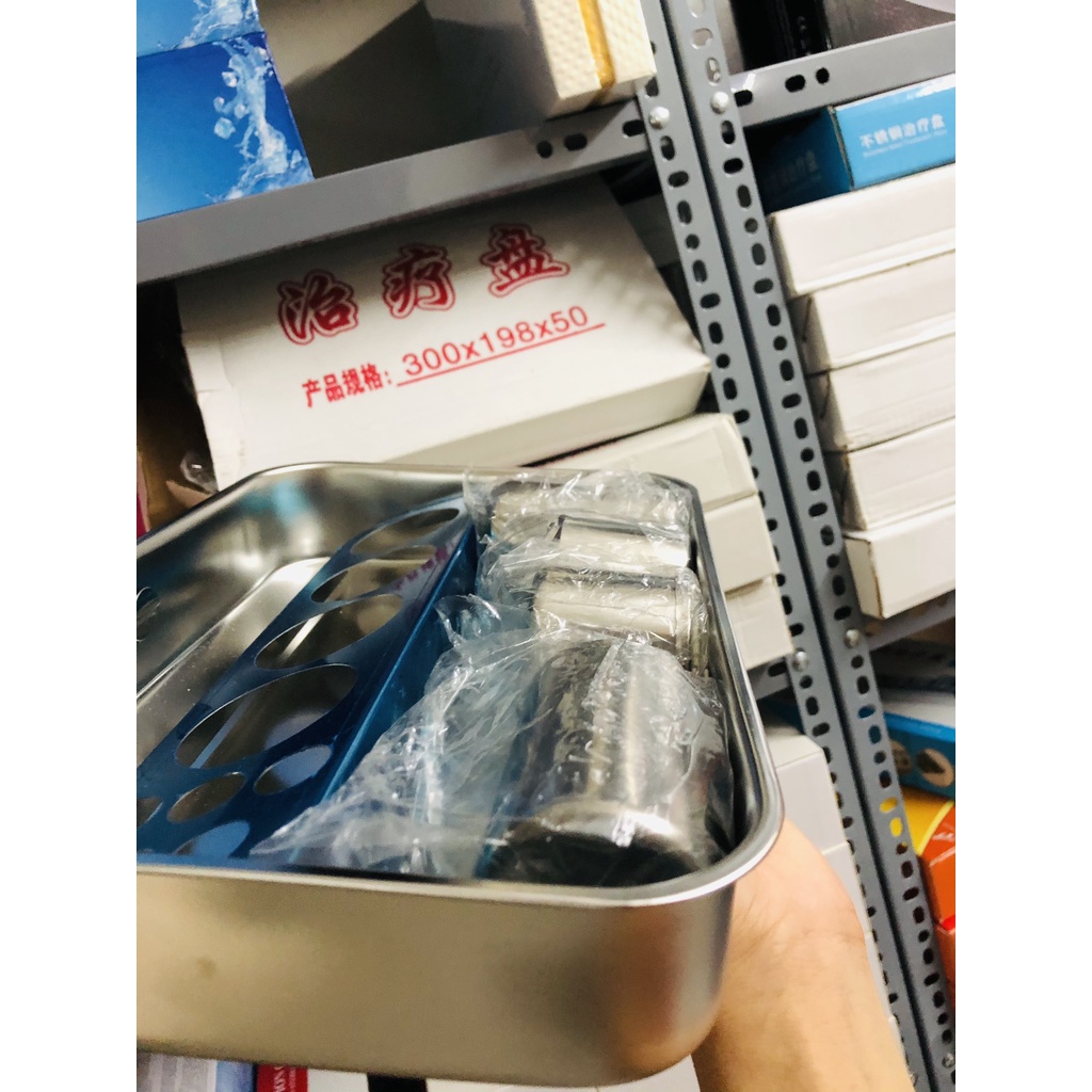 Khay inox đựng dụng cụ y tế, khay 4 ống