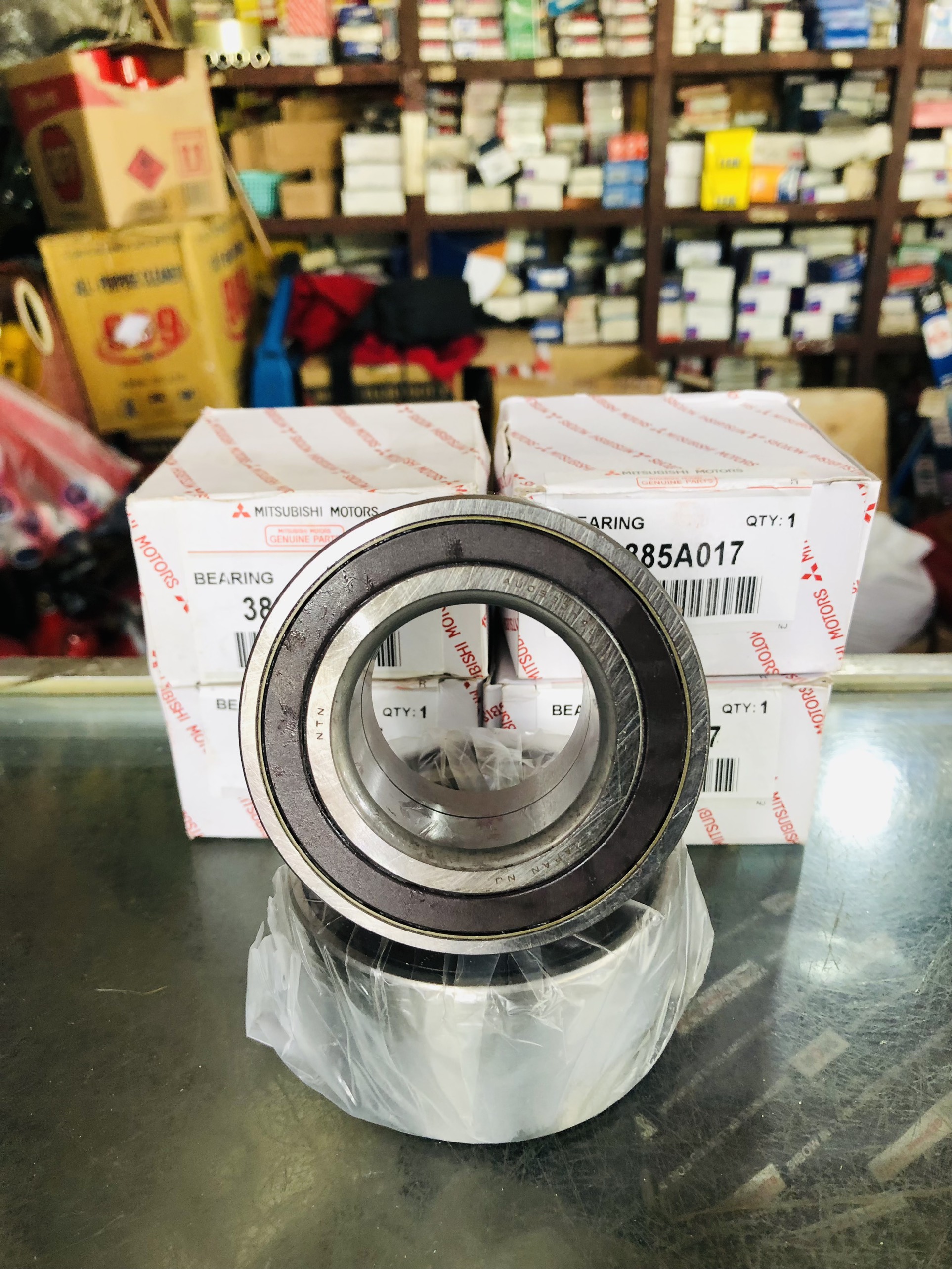 BẠC ĐẠN BÁNH TRƯỚC MITSUBISHI XPANDER