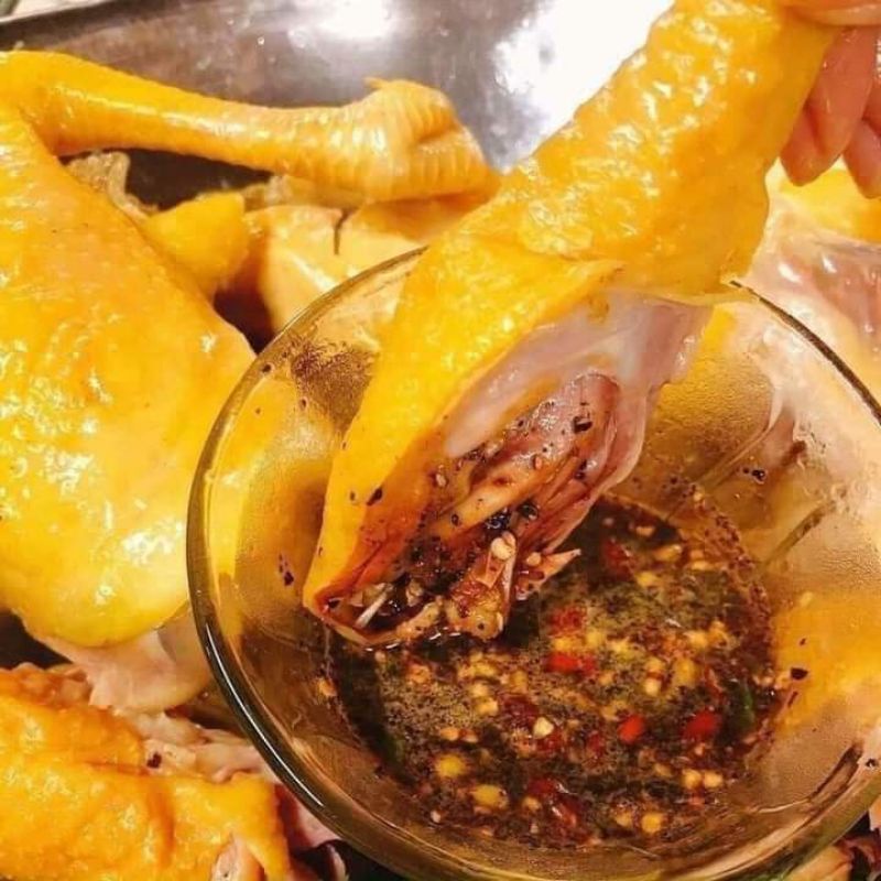 GÀ ủ muối hoa tiêu(khay nữa con)