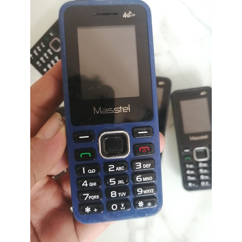 Điện thoại 2 sim Masstel Izi 12 4G mới 90%
