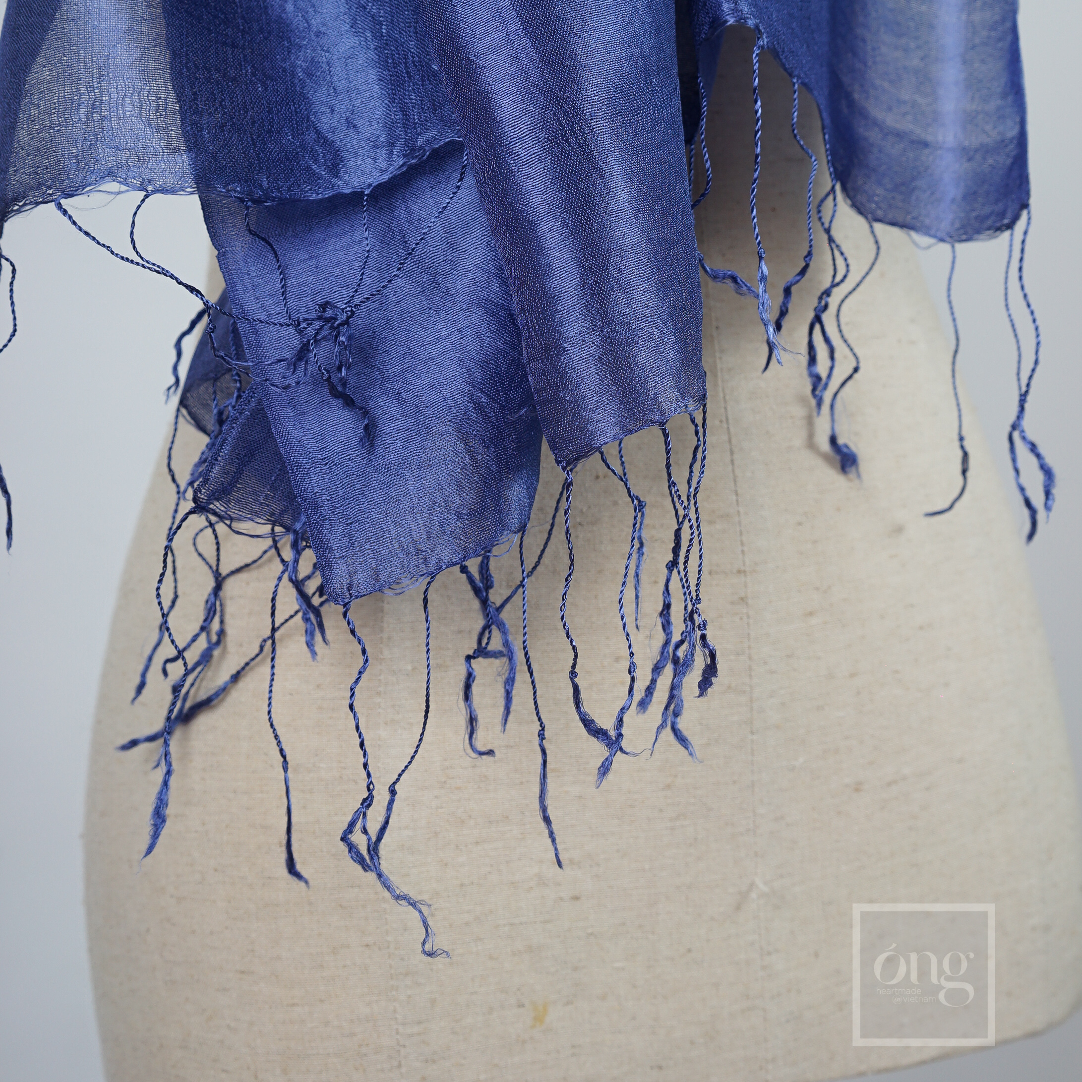 Khăn lụa tơ tằm Óng Silk
