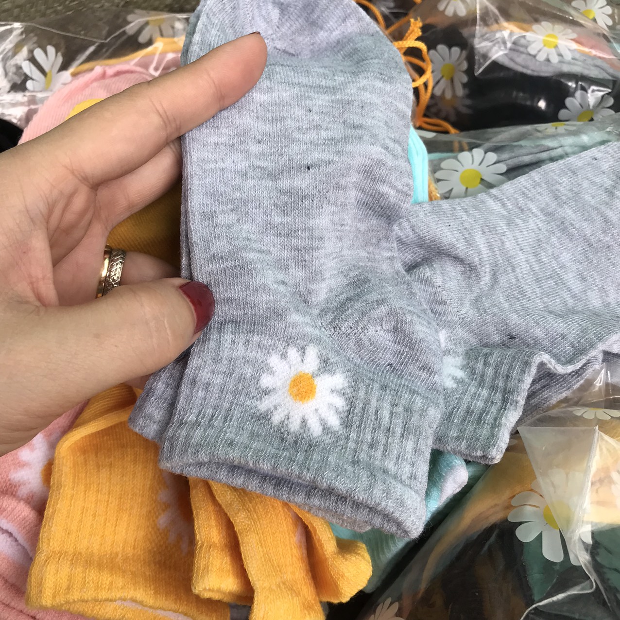 COMBO 10 đôi vớ hoa cúc Hatisu