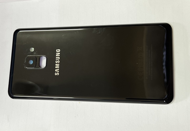 Nắp lưng Samsung A730 A8 Plus 2018 kèm kính camera