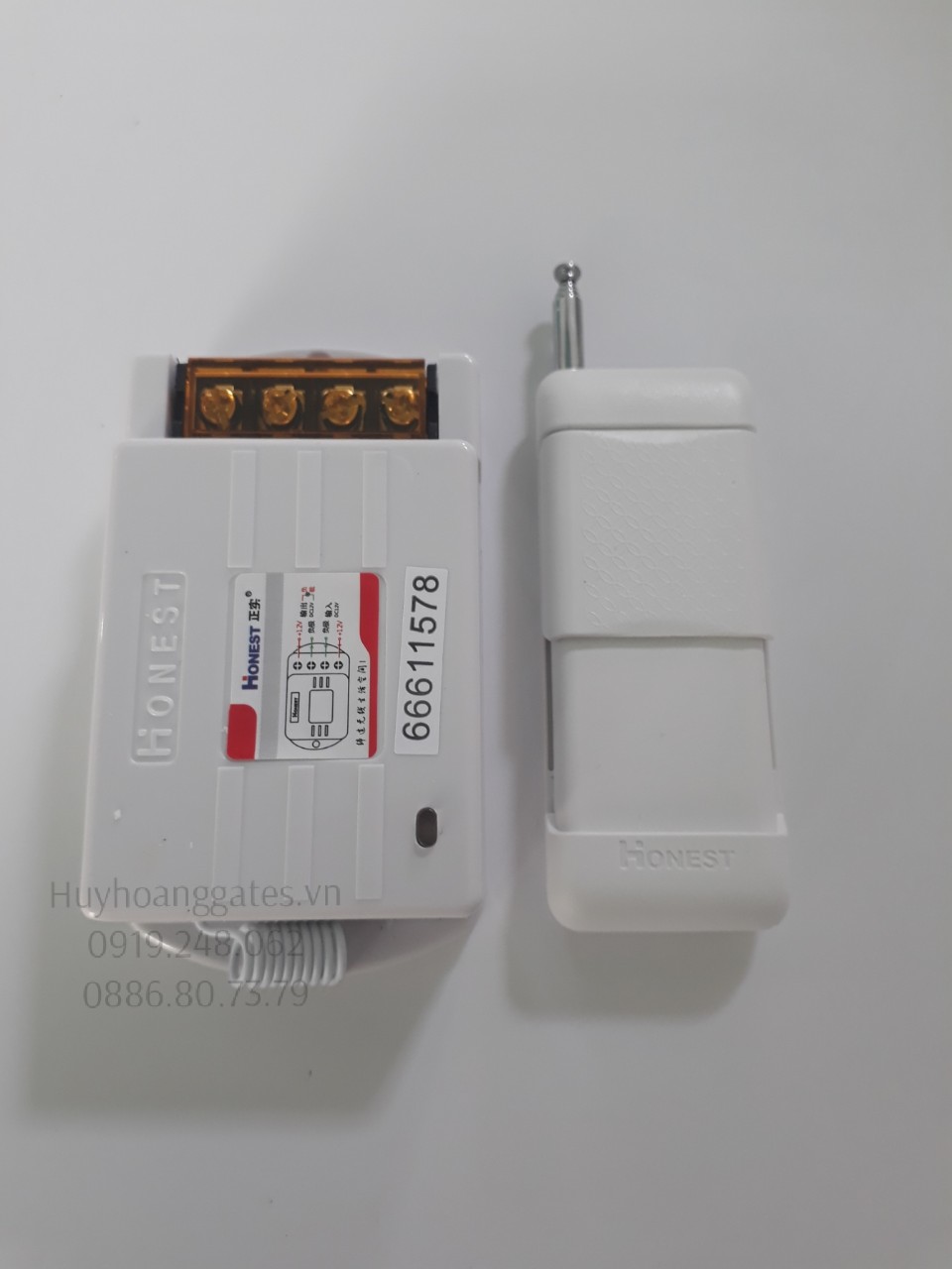 Công tắc remote điều khiển từ xa 1000 mét HT-6805WD 220V ,giá tốt và chất lượng tốt, hiệu suất cao bền bỉ- CÓ CHỨC NĂNG HỌC LỆNH