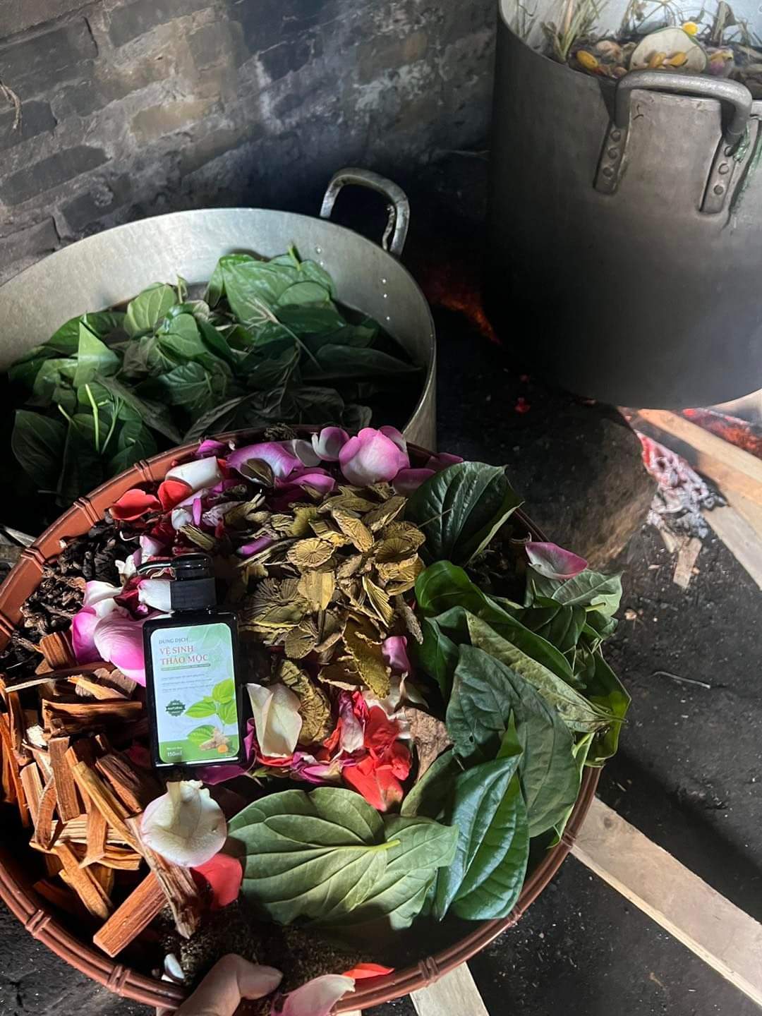 Dung dịch vệ sinh thảo mộc
