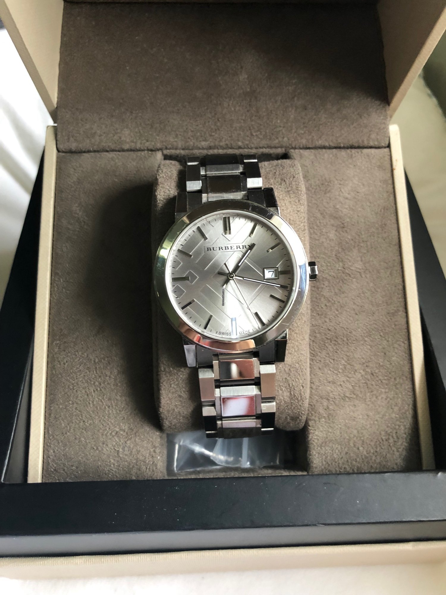 burberry bu9035