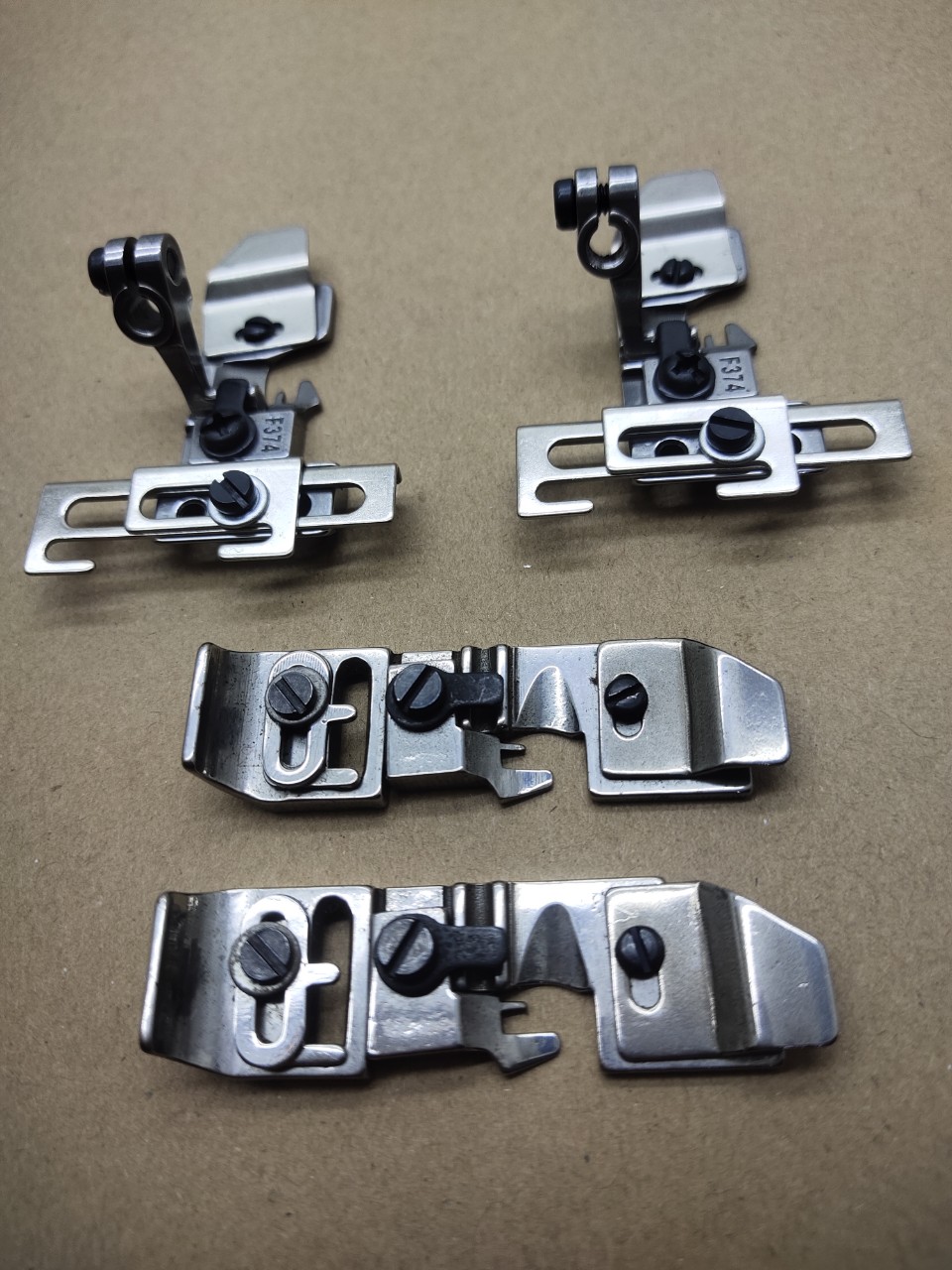 chân vịt căng thun vắt sổ 4 chỉ