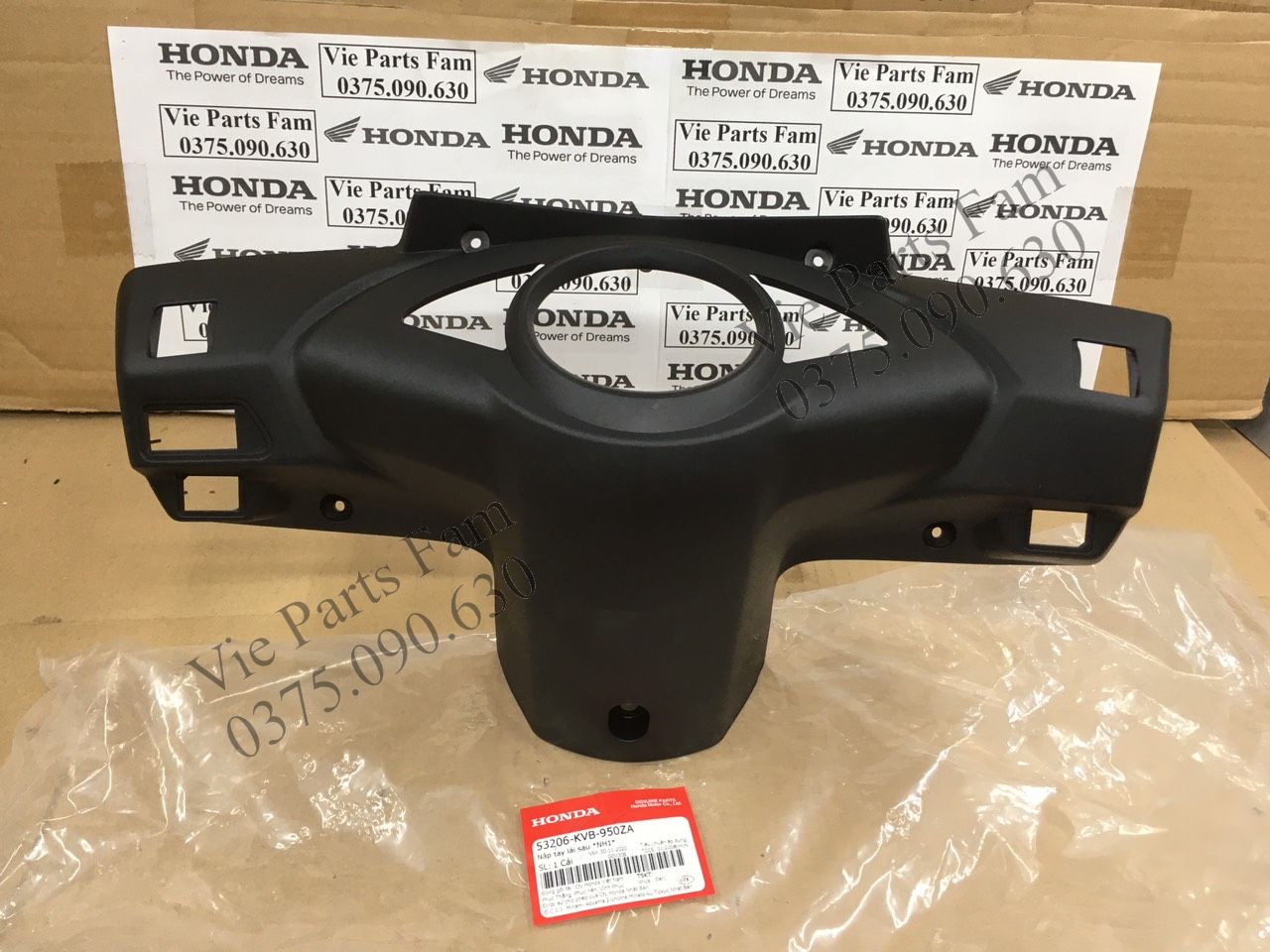 Nắp sau tay lái/ bợ cổ/ gáy / ốp đầu sau Click 110 đời đầu, chính hiệu Honda Motor