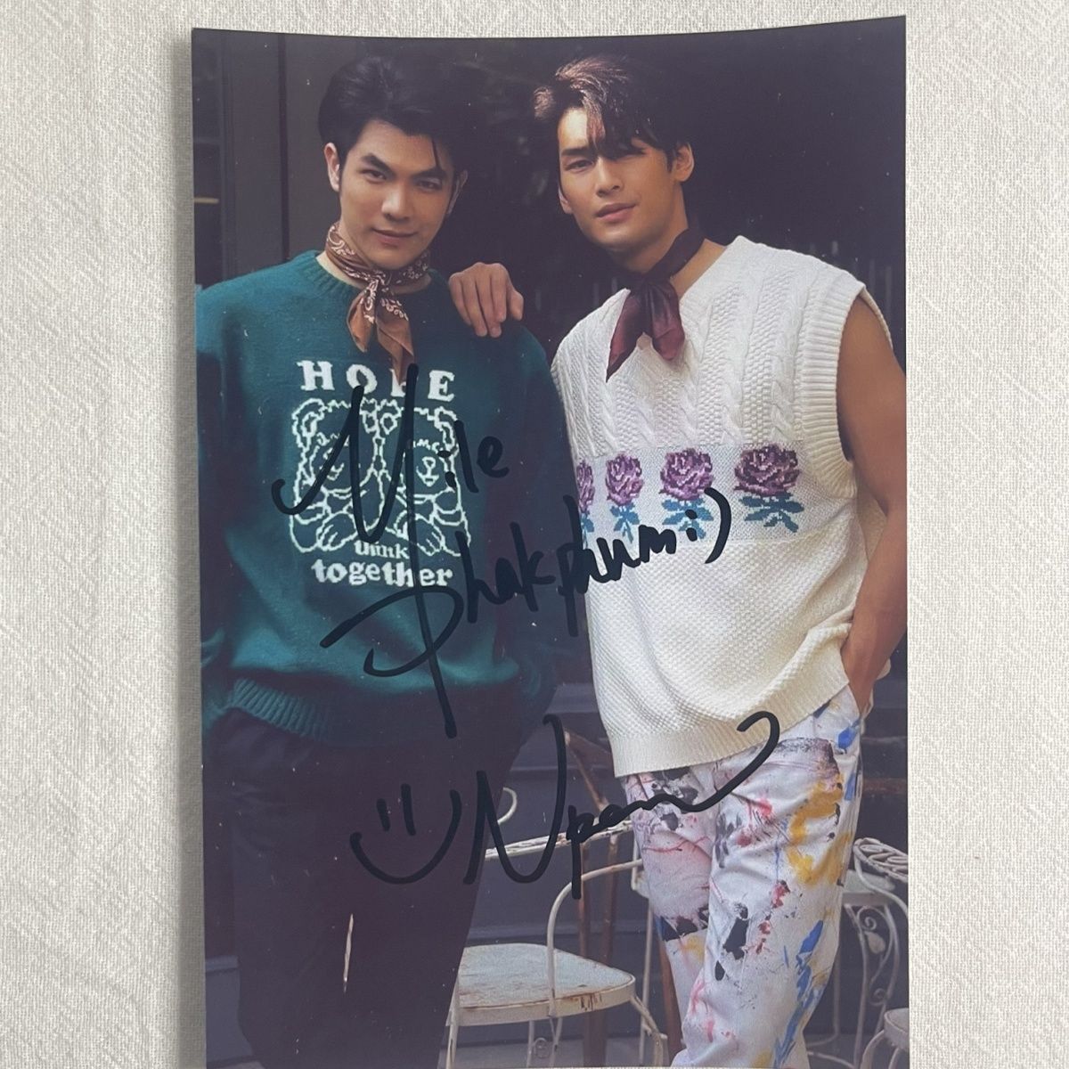 %E3%80%90The%20Quiet%20Page%E3%80%91Thai%20Bl%20Drama%20Kinnporsche%20The%20Series%20Kinn%20Apo%20Mile%20Signature%20Photo%20Hand%20Signed%20Photo%20For%20Fans%20Collection%20-%20Image%208