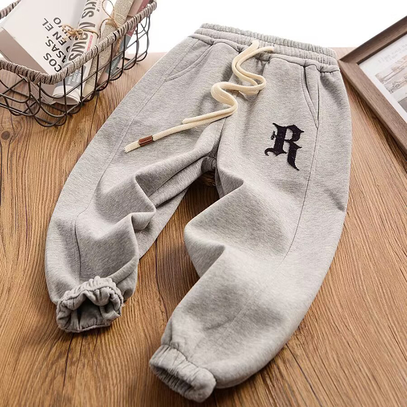 IQANGEL Boys' casual pants Children's solid color sports trousers Loose sweatpants