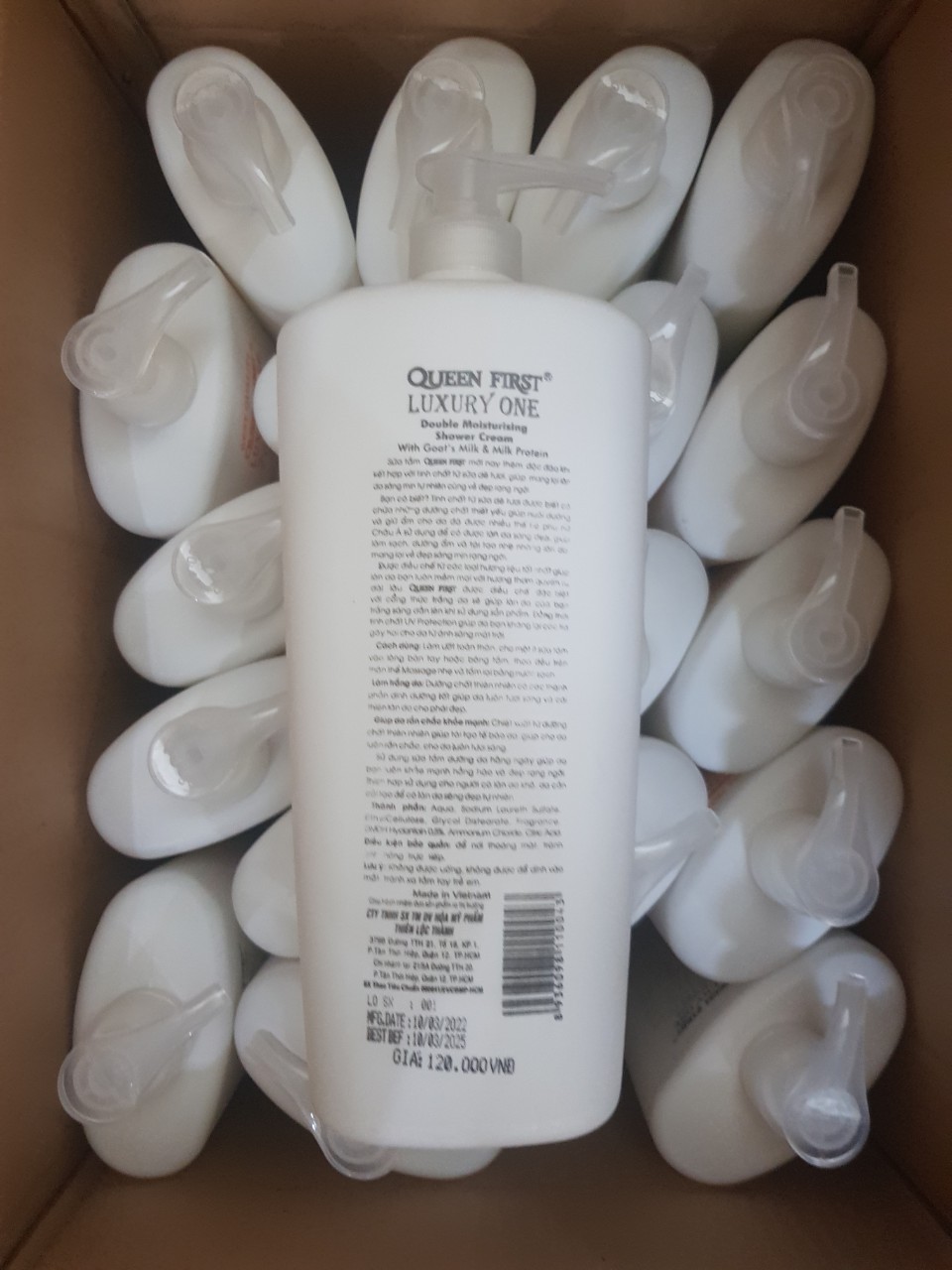 Sữa Tắm Dê White Soft Luxury One 1200ml