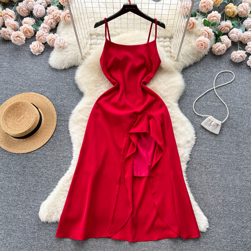 Elegant French Vintage Hepburn Red Strap Dress Women's High Waist Slim Fit Temperament Irregular Split Dress Long Dress