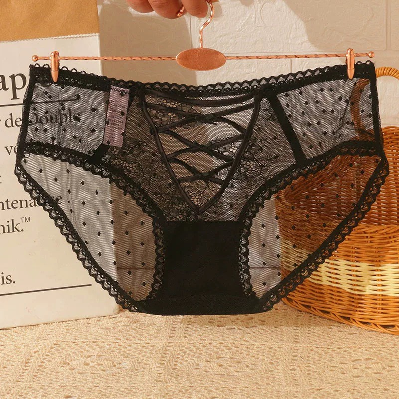 Quần Lót Đan Dây Chéo - B.Lingerie