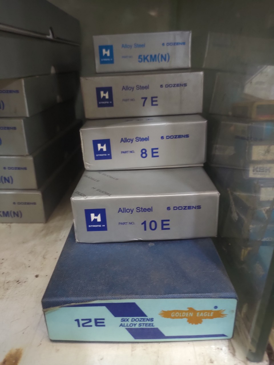 dao máy cắt vải đứng