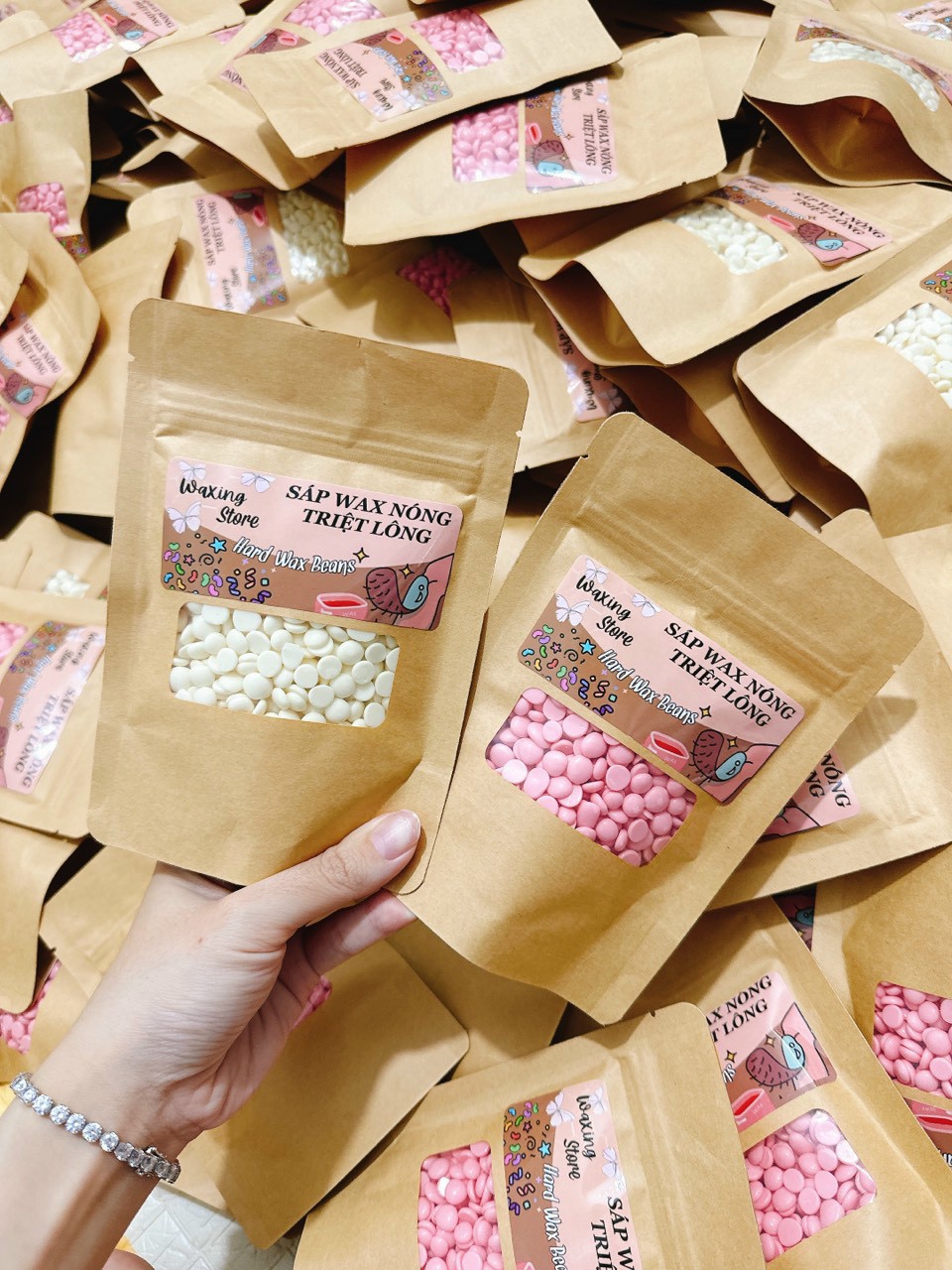 Sáp wax nóng triệt lông 100gr