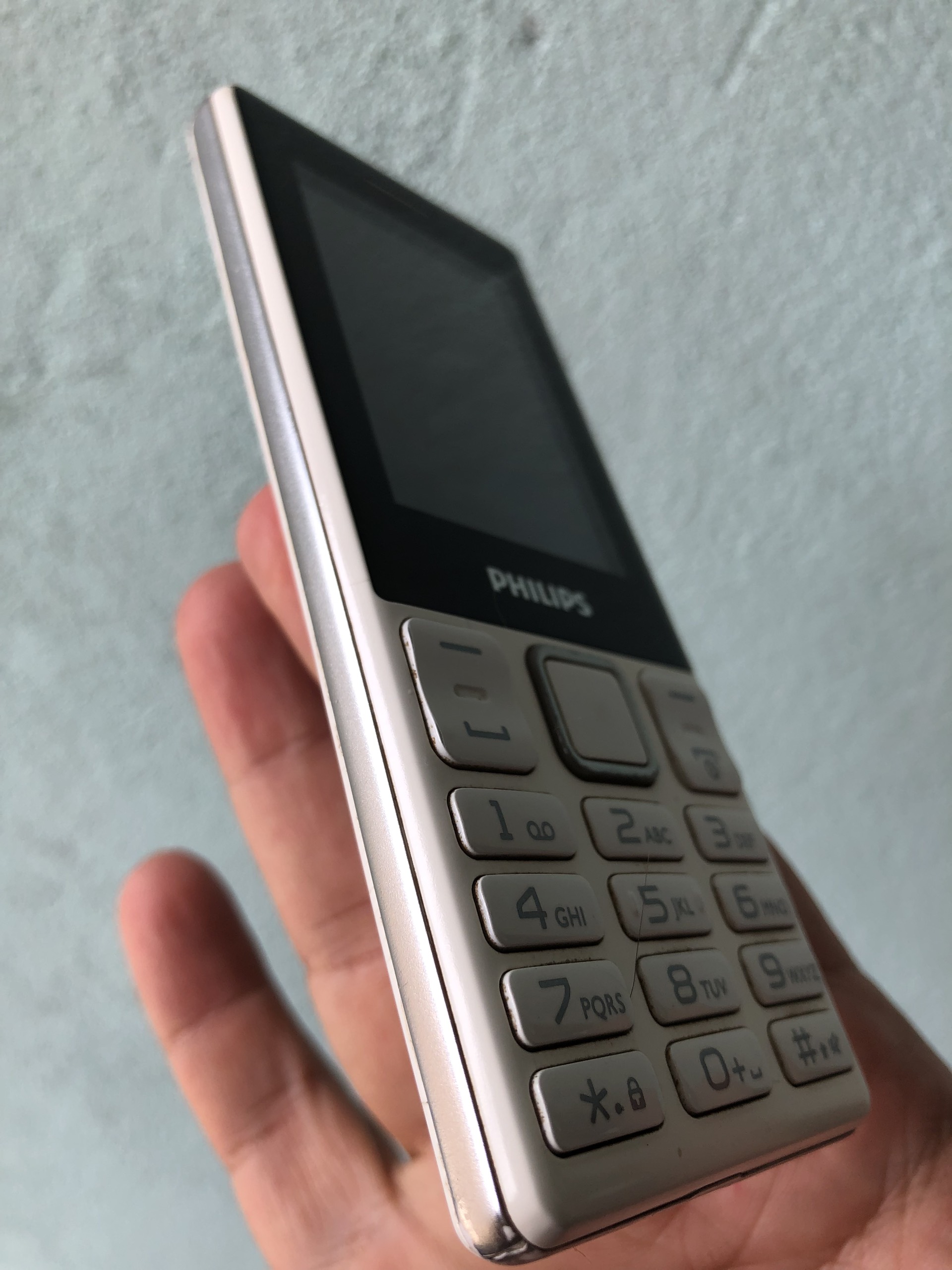 Điện thoại  Philips E170