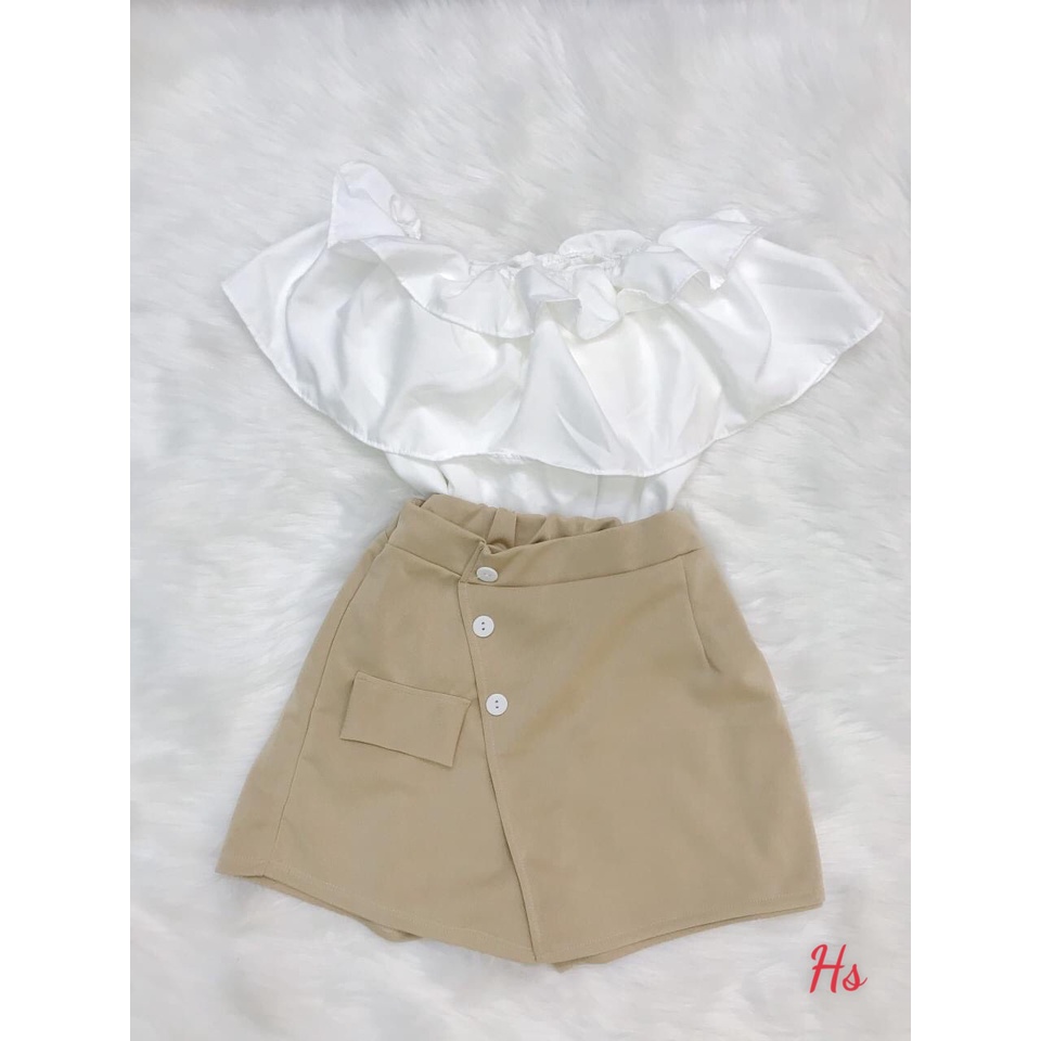 Áo croptop trễ vai 2 tầng cộc tay bồng bánh bèo áo trắng trần năng động
