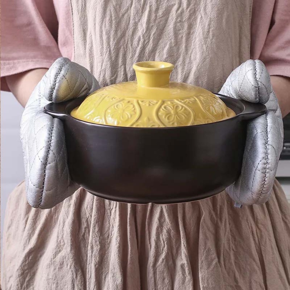 Kitchen%20Accessories%20Oven%20Mitts%20Thickened%20Cotton%20Baking%20Insulation%20Gloves%20Polyester%20Hand%20Wash%20Only%20Microwave%20Gloves%20Safe%20Cooking%20-%20Image%203
