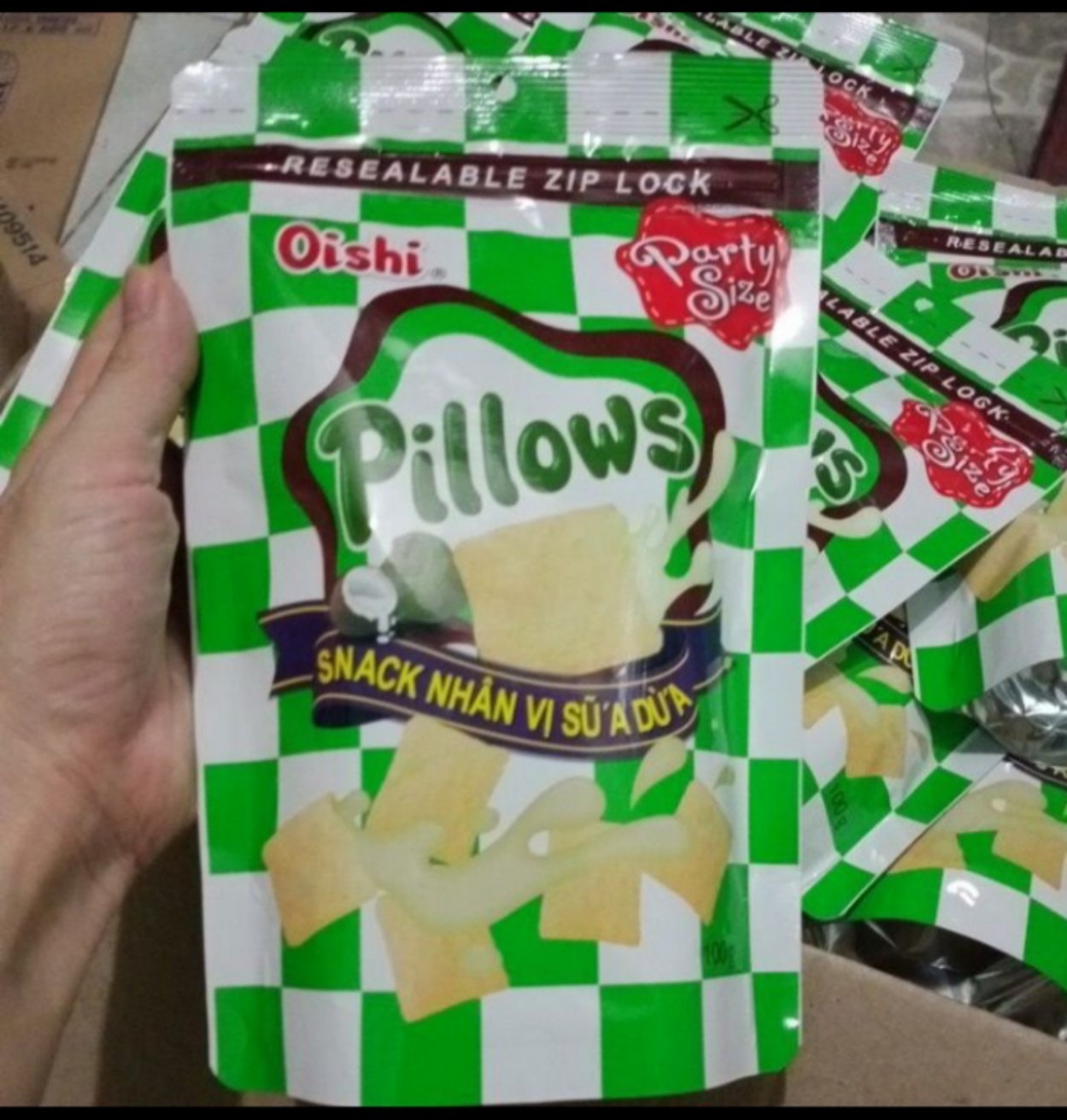 Combo 5 bịch Bánh Snack Nhân Sữa Dừa Oishi Pillows (85g)