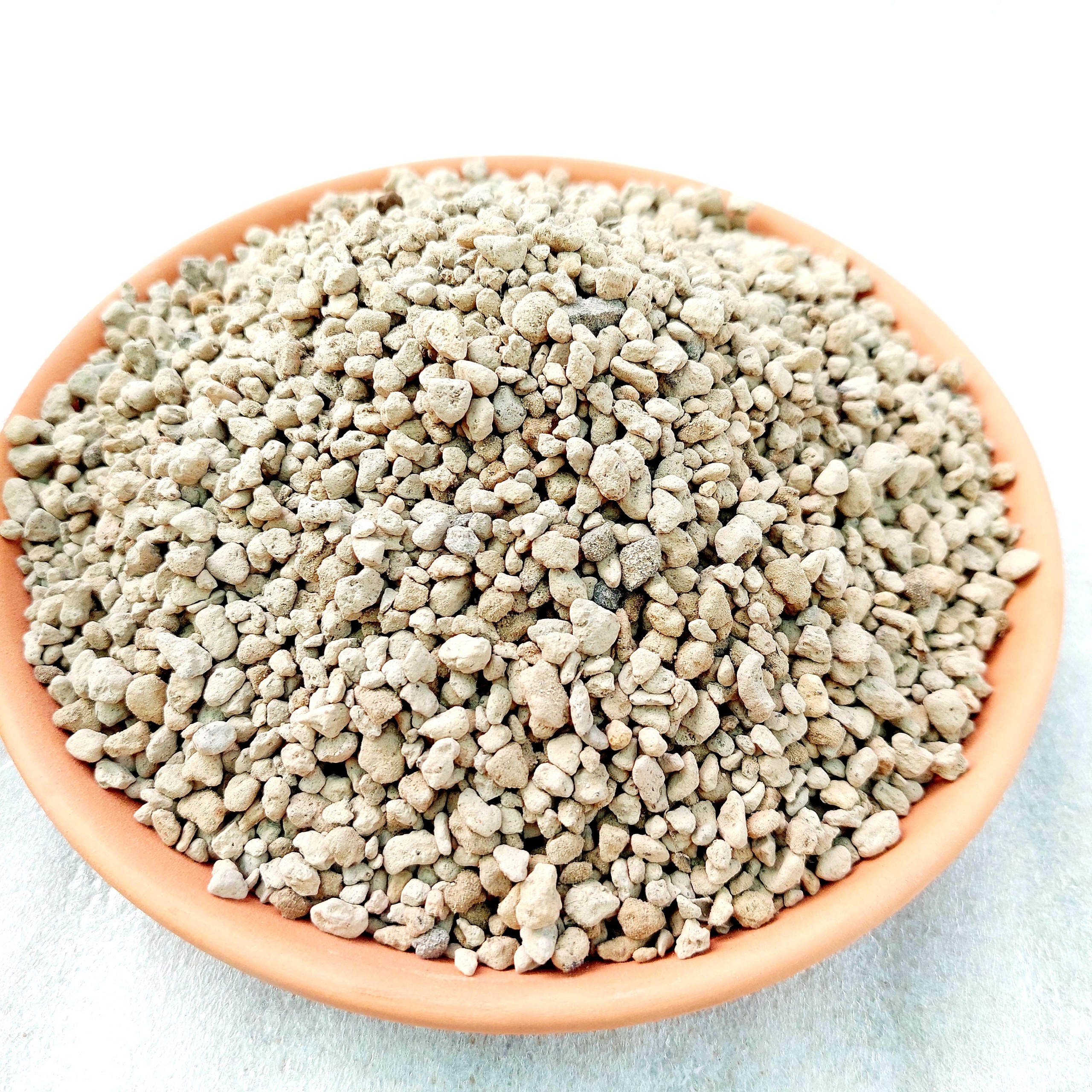 Đá PUMICE indo màu nâu size 3mm-6mm 100gram