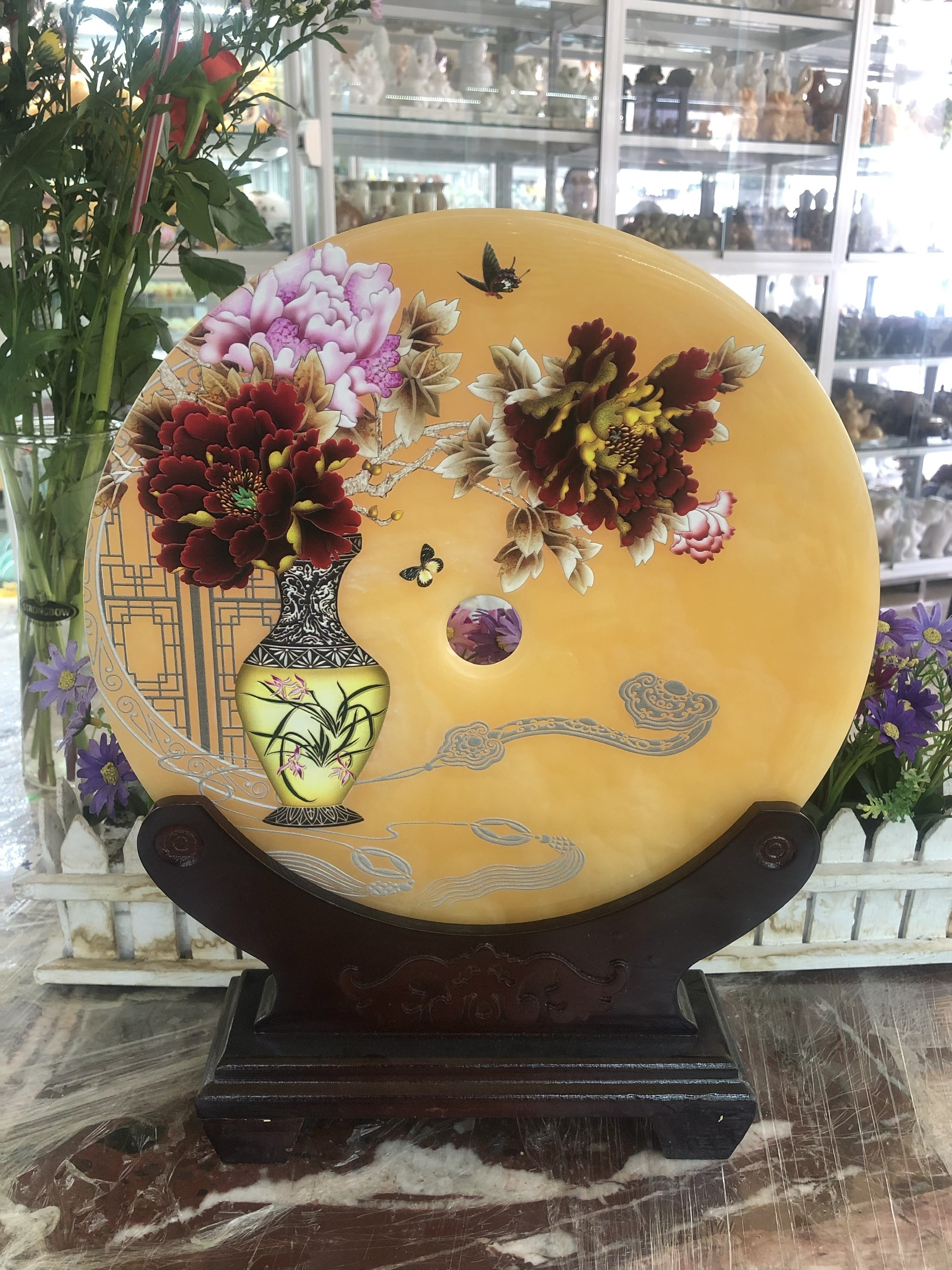 Đồng điếu đá bạch ngọc chạm khắc - Đường kính 6 cm