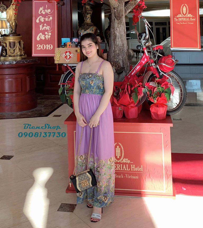 Maxi voan ống, maxi đi biển