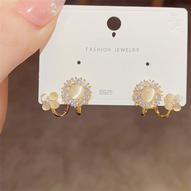 %E3%80%90Hot%20demand%E3%80%91%20Exquisite%20Simple%20Cat%20Eye%20Stone%20Flower%20Stud%20Earrings%20For%20Women%20Fashion%20Zircon%20Earring%20Party%20Jewelry%20Gifts%20Accessories%20JIJIN%20-%20Image%203