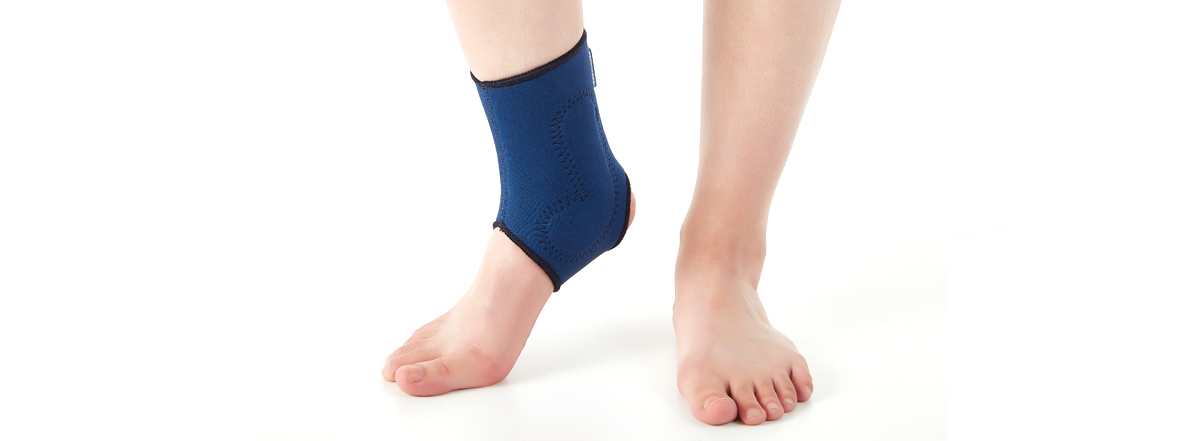 Băng cổ chân có đệm Dr.MED DR-A003