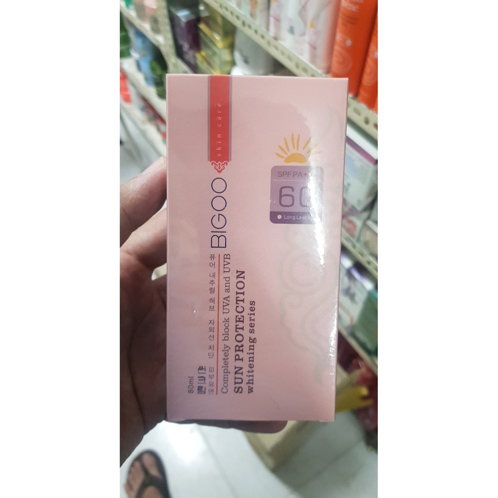 KEM CHỐNG NẮNG TRẮNG DA KHÁNG KHUẨN  BIGOO 80ml