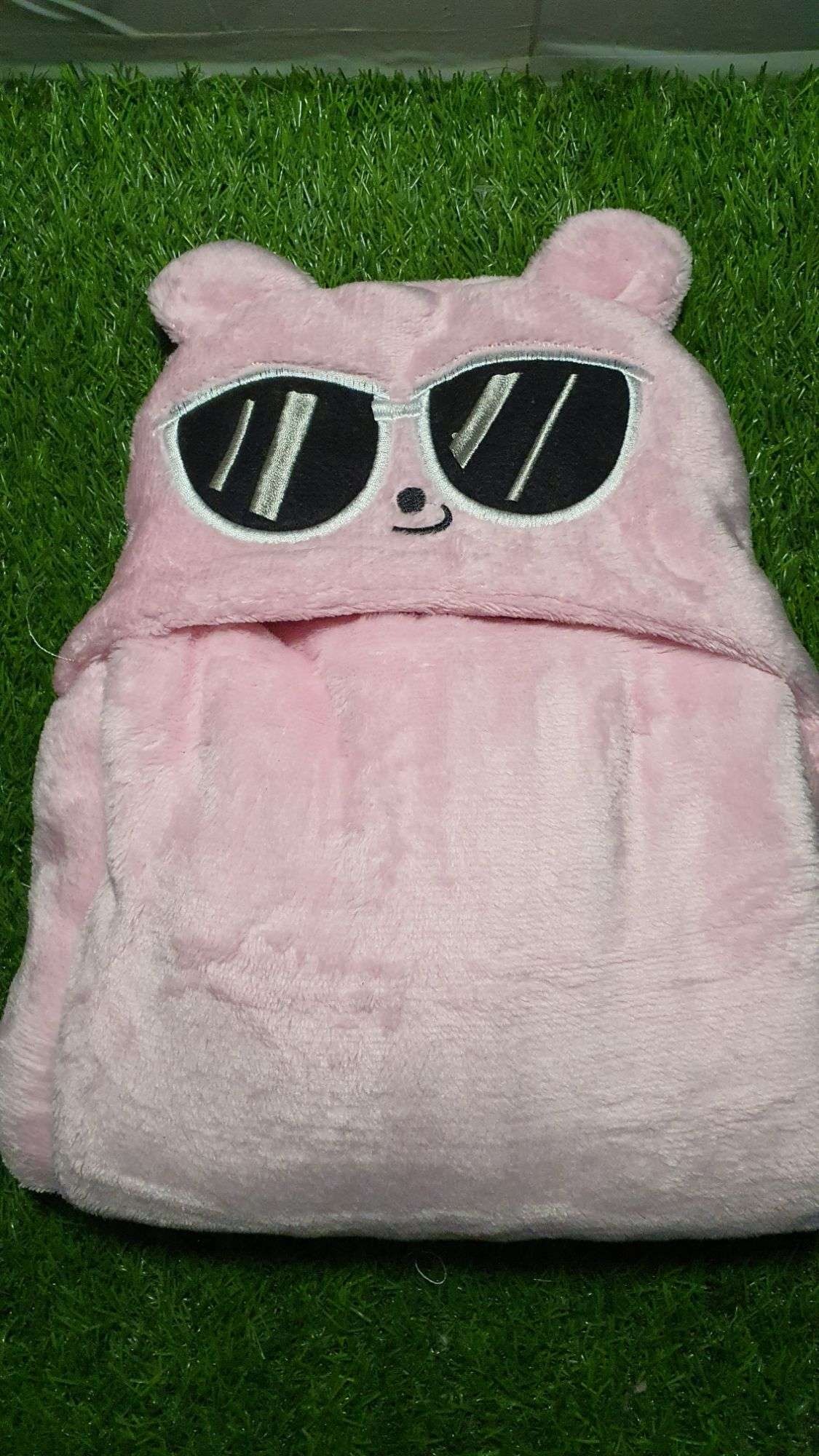 GP BABY CUTE FLUFFY STUFF CHARACTER SHAWL. 