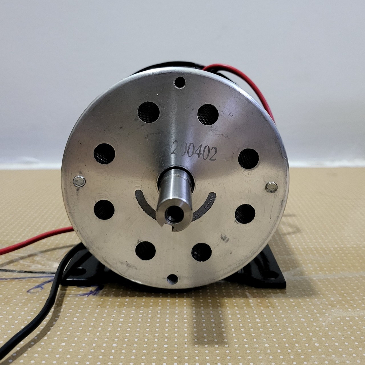 Motor DC 24v 500w có cánh làm mát motor