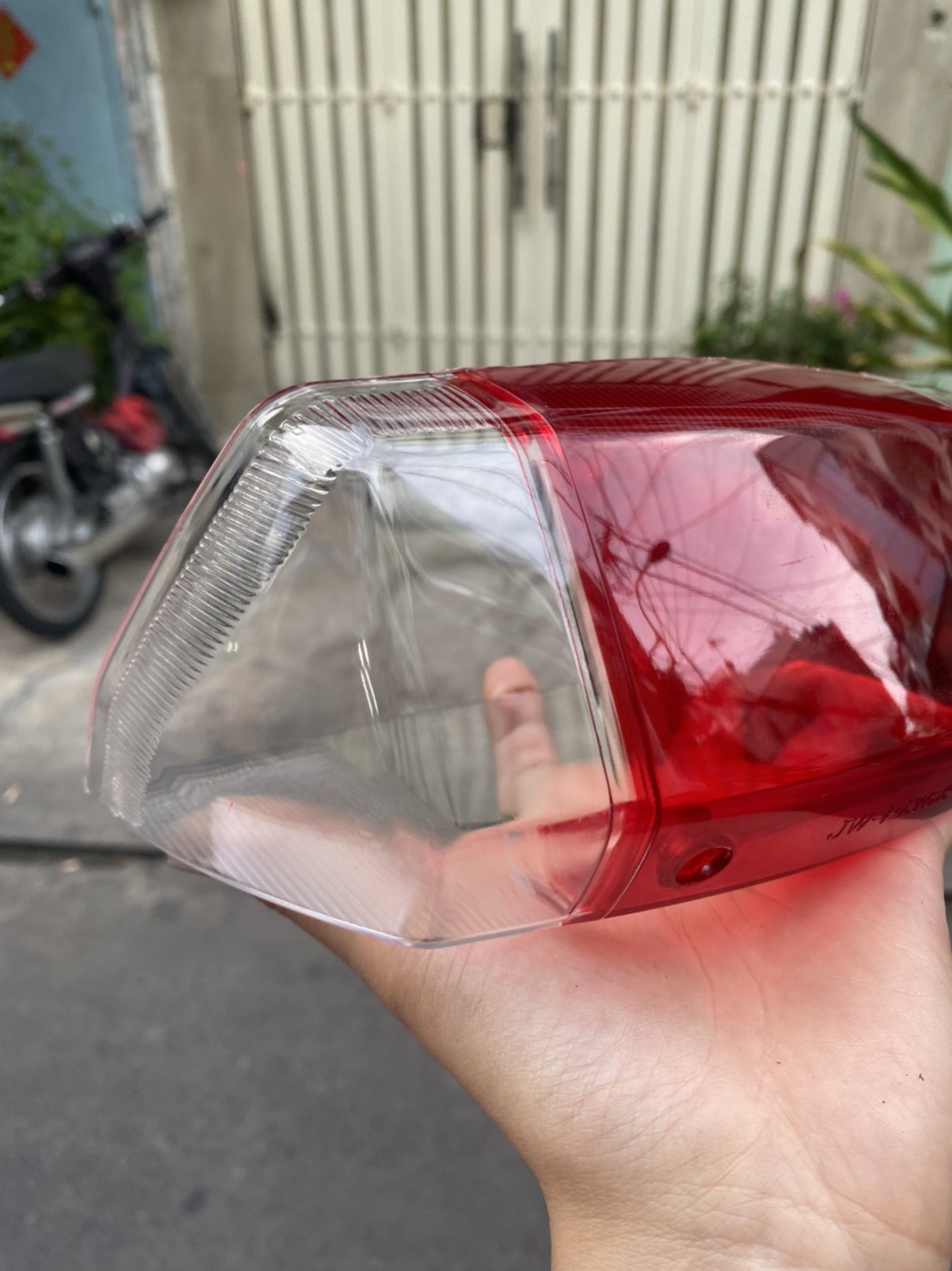 CHỤP ĐÈN LÁI ( ĐÈN HẬU ) MAX 3