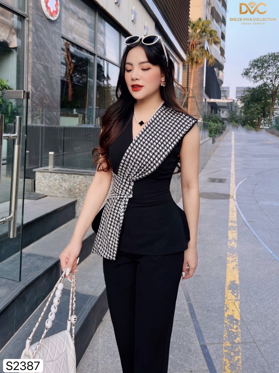SET ÁO ĐEN SÁT NÁCH PHỐI KẺ S2387 - DOLCE VIVA COLLECTION