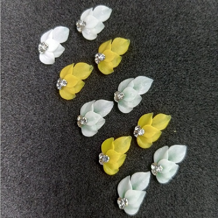 Hoa bột Nail, hoa 3D gắn Móng chân, móng tay, 5 Cánh, đá giữa