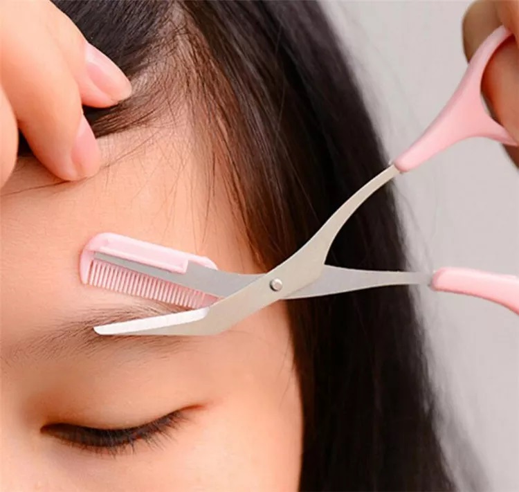 small eyebrow trimmer