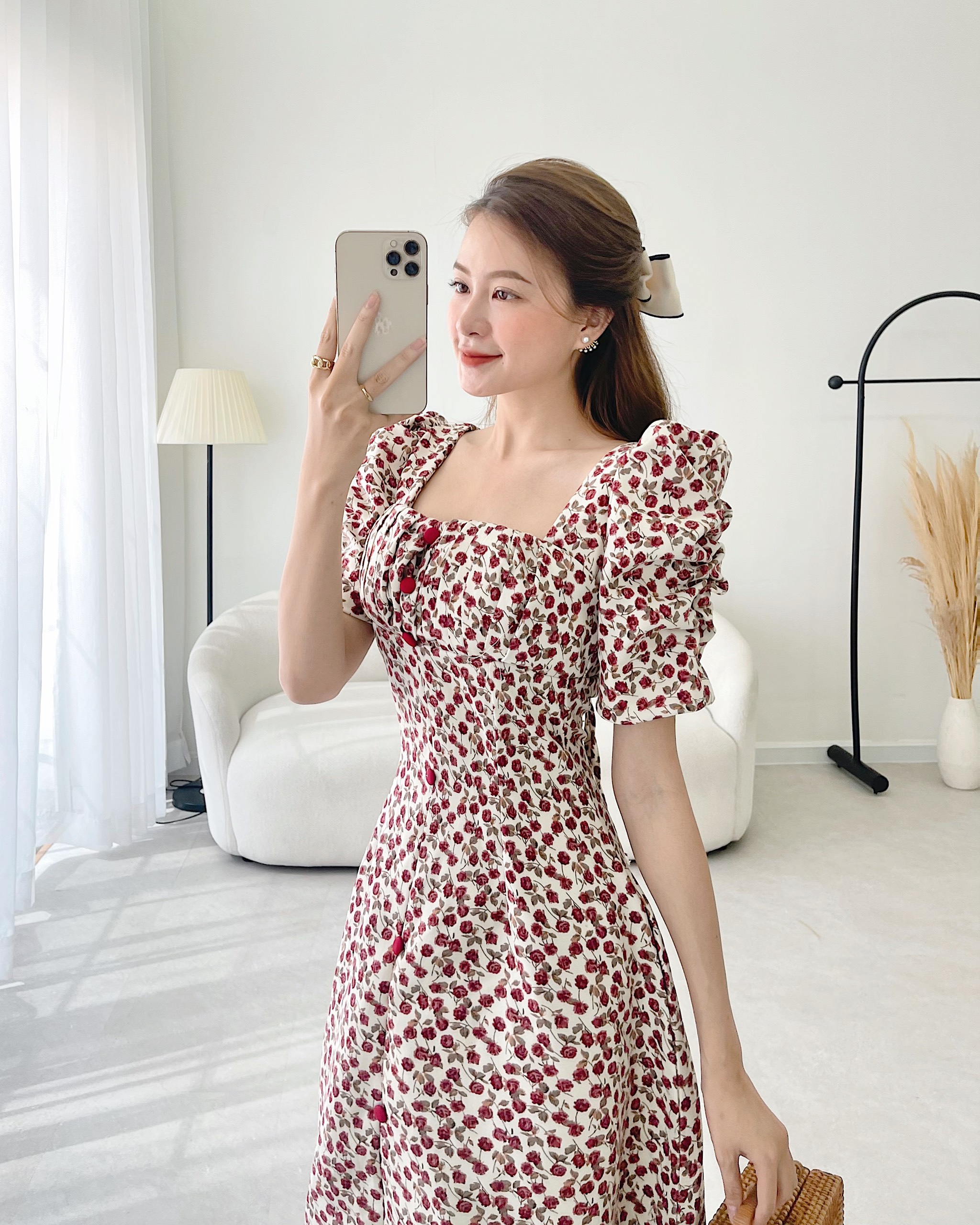 Đầm midi hoa cổ vuông tay dài Freesize