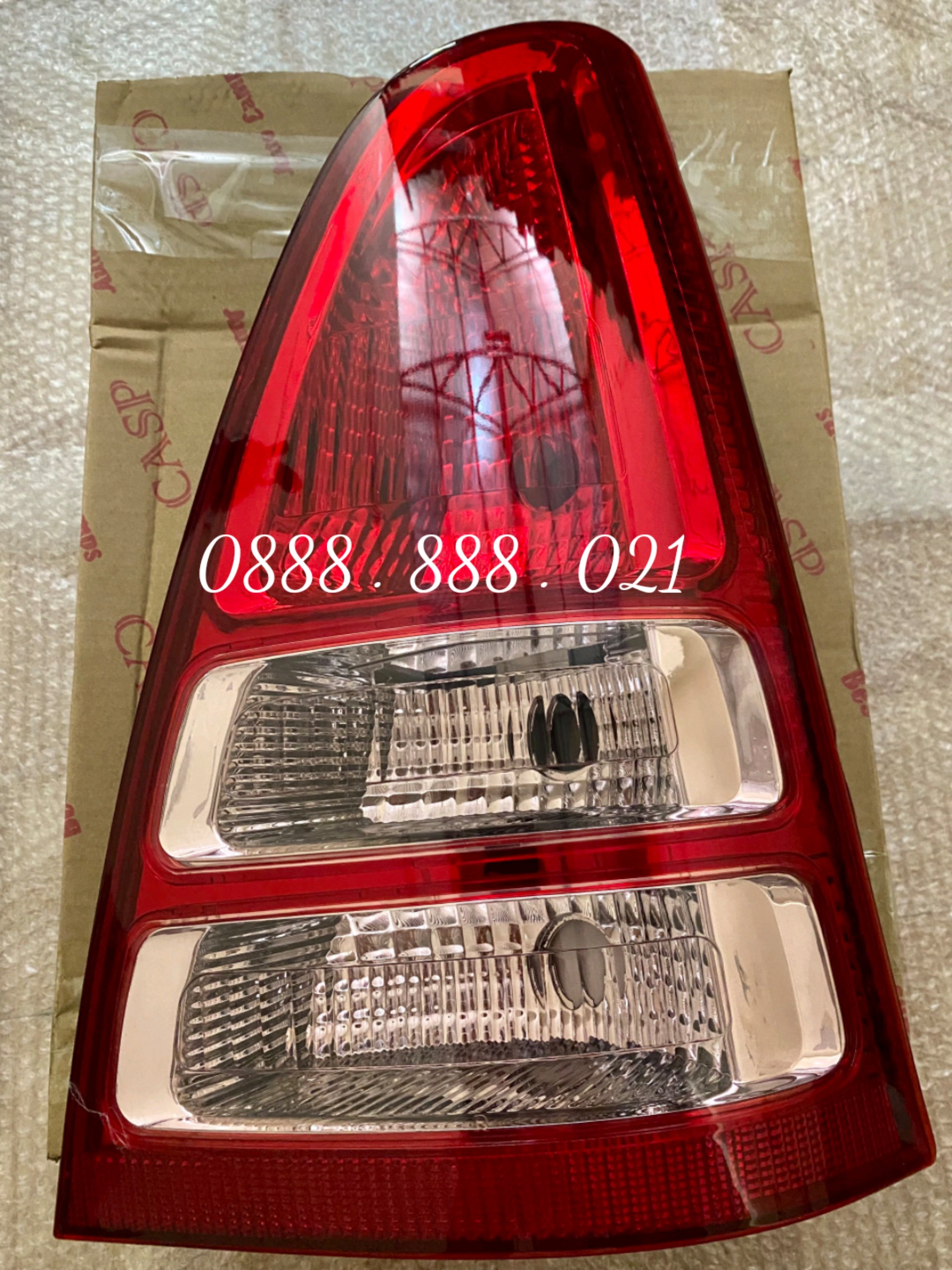 Đèn hậu Innova 05 - 07 ( giá 1 chiếc )