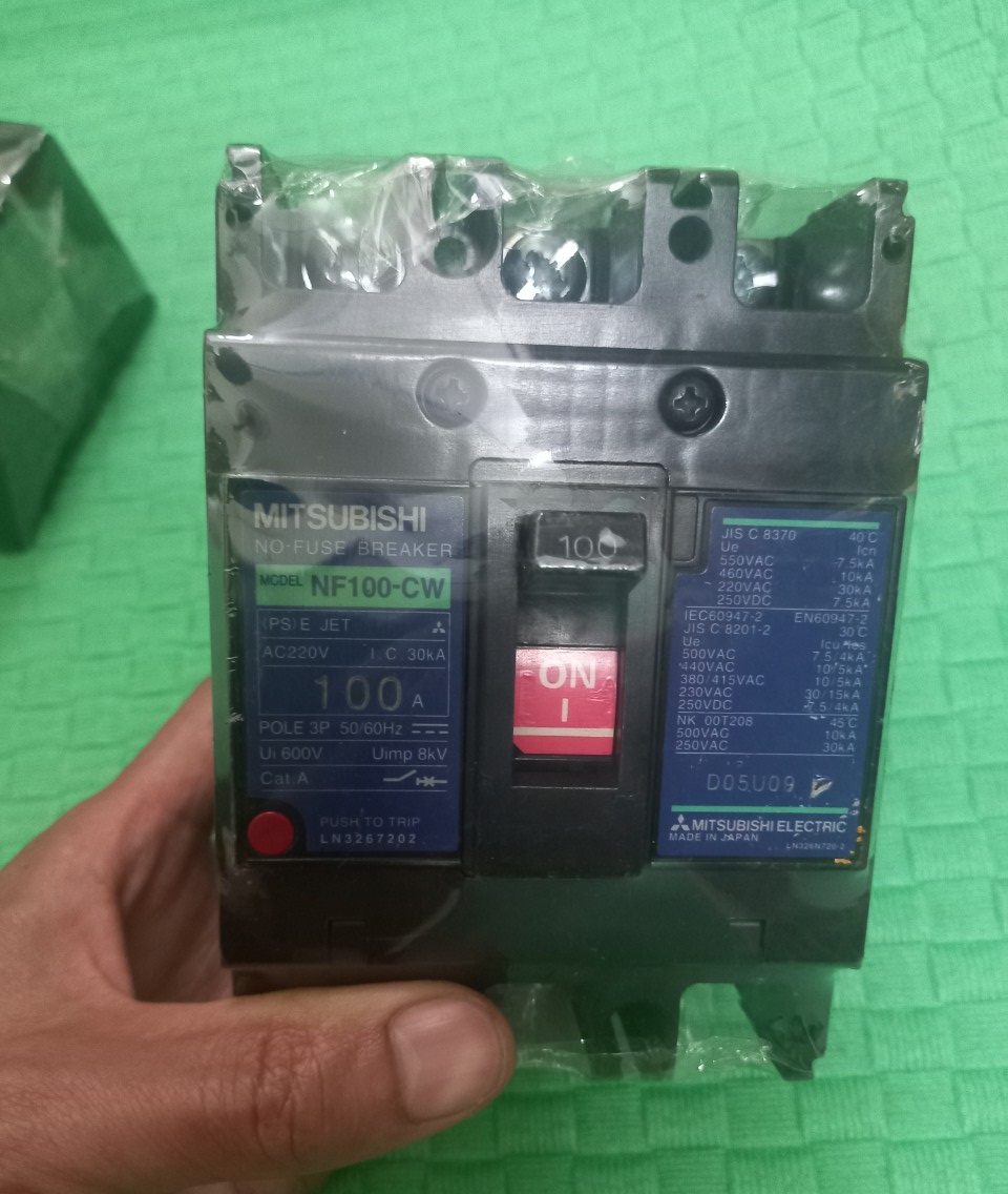 CB NHẬT BẢN 100A NHẬT BẢN 3 PHA 380v