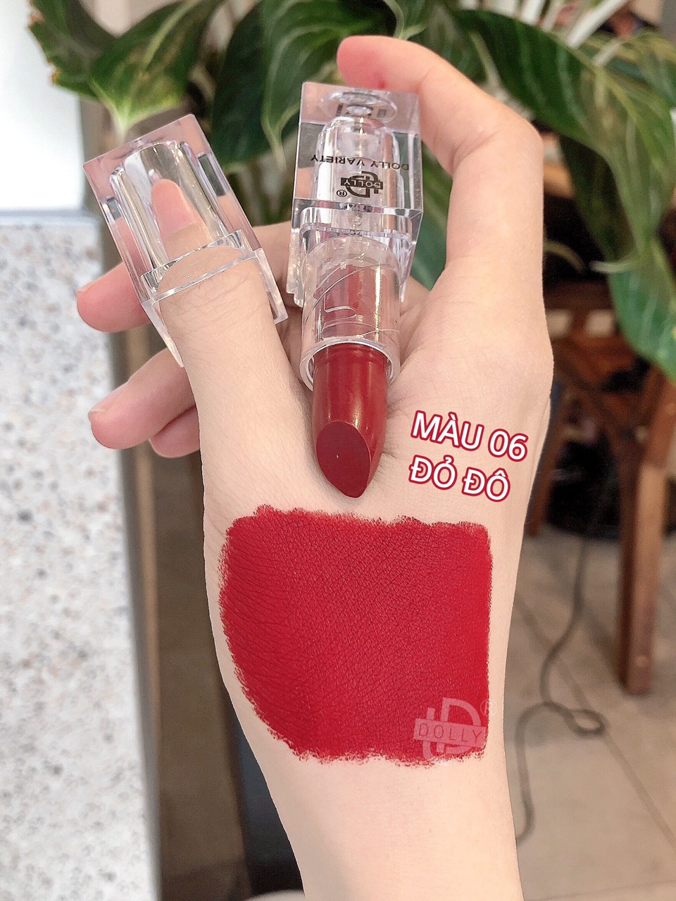 Son thỏi lì siêu mịn môi DOLLY VARIETY [Màu Đỏ đô]