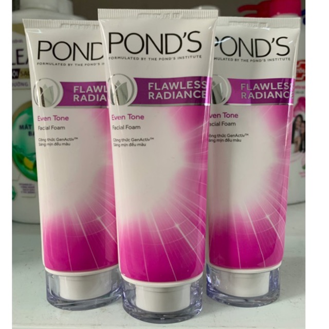 Sữa rửa mặt pond's trắng da cao cấp 100g