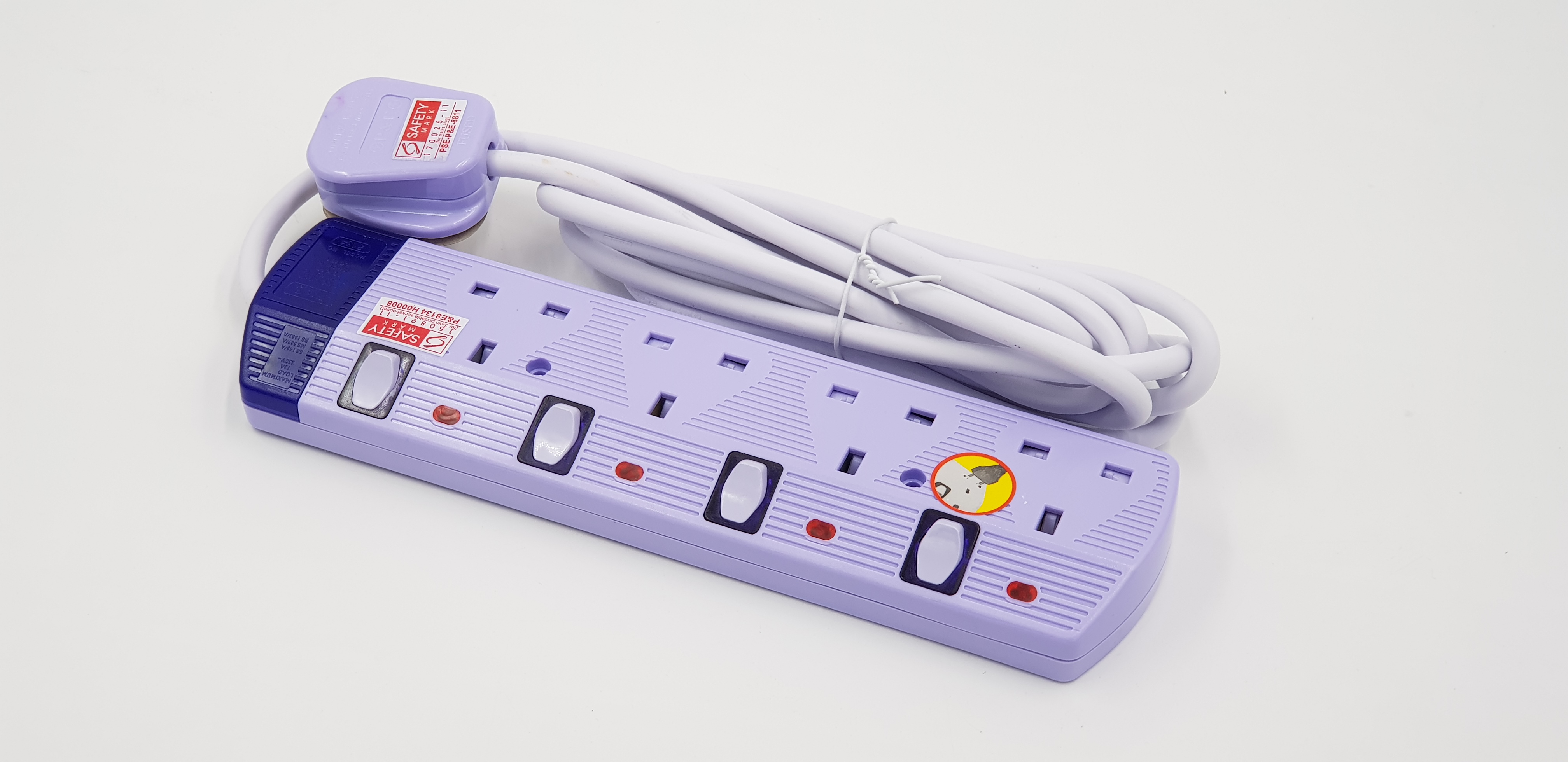 [Safety Mark Approved] P&E 3Metre 4Switches Extension Power Socket
