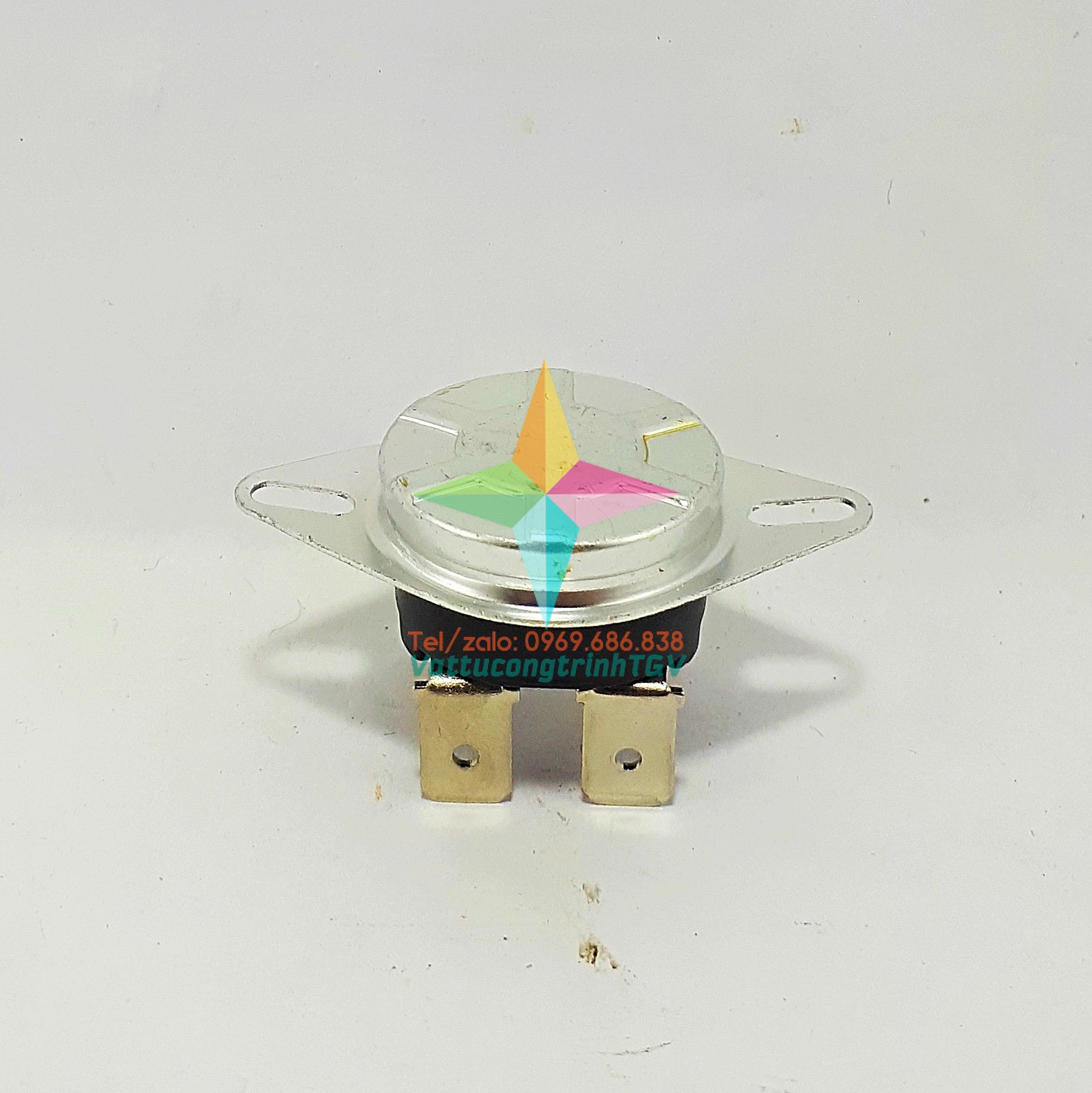 Cầu chì tròn 20a-250v- 92oc