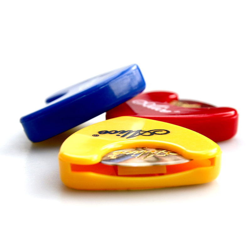 【GG Music】💖【HOT SALE】🎈🎈 Guitar Pick Holder Plastic Plectrum Case Mediator Storage Self Adhesive